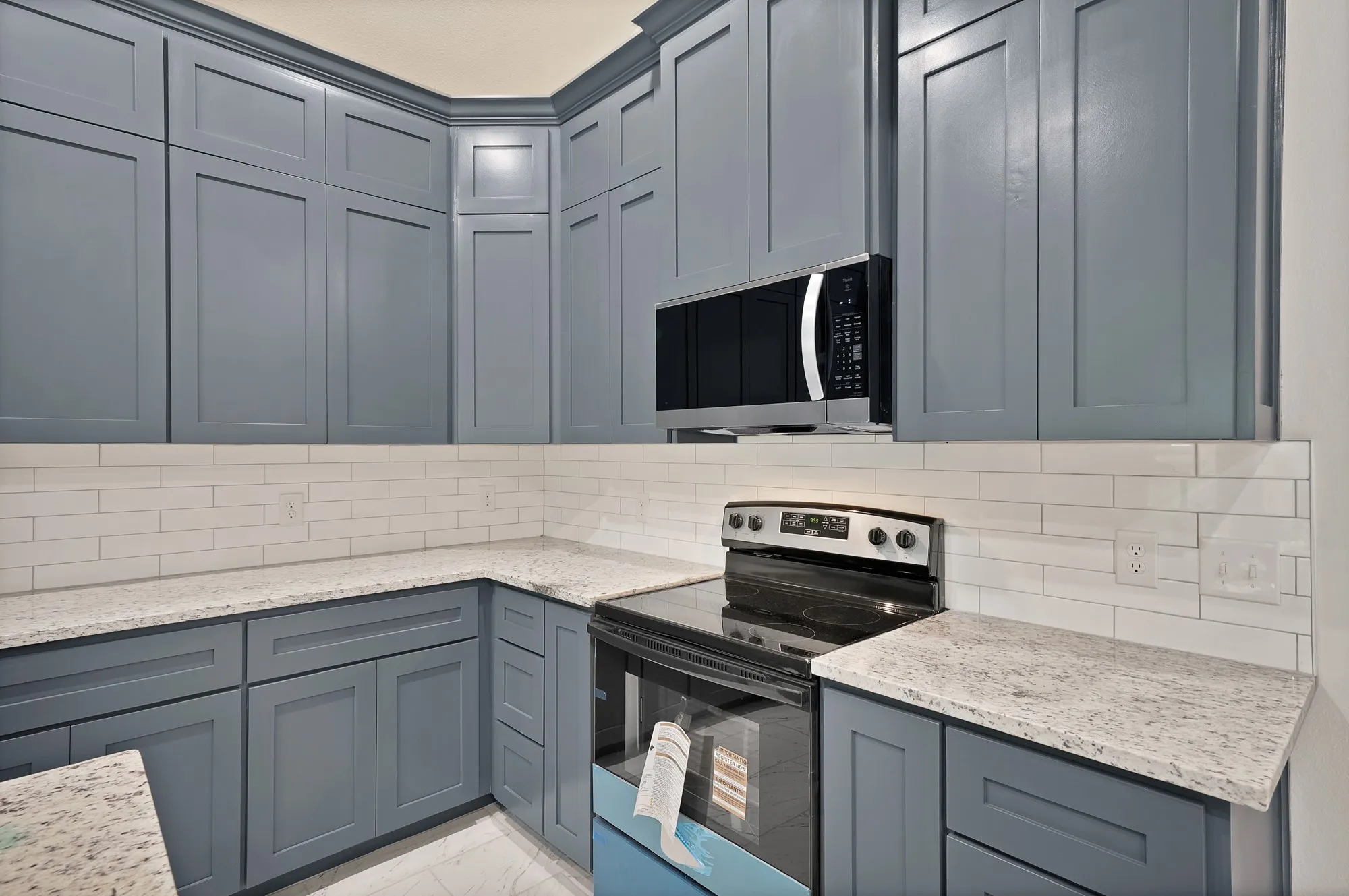 Single Family Residence For Sale in Johnson County , 407 E Willingham Street, Cleburne, Texas 76031, 3 Bedroom, 2 Bathroom, 2 Garage spaces, 2,200 Sqft, built in 2025, mls#21336890, Real Estate Agent in Cleburne, Homes For Sale in Johnson county, Homes For Sale in Cleburne, Realtor in Cleburne Texas, Real Estate Brokerage Independent Realty Texas, Luminita Cordes Realtor