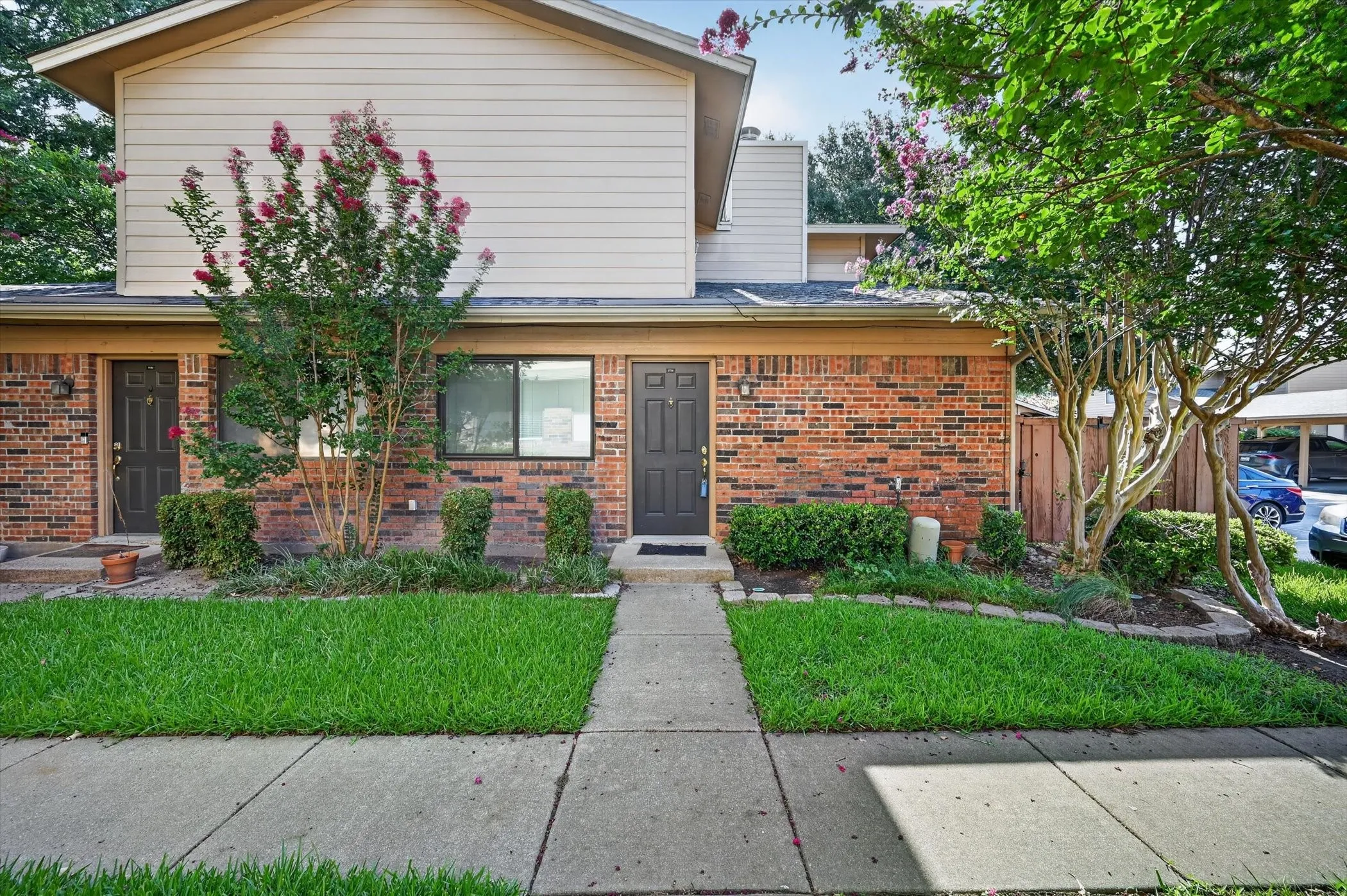 Condominium For Rent in Tarrant County , 5728 Cedar Creek Drive 5728, Benbrook, Texas 76109, 3 Bedroom, 2 Bathroom, Garage spaces, 1,155 Sqft, built in 1984, mls#21334035, Real Estate Agent in Benbrook, Homes For Rent in Tarrant county, Homes For Rent in Benbrook, Realtor in Benbrook Texas, Real Estate Brokerage Independent Realty Texas, Luminita Cordes Realtor