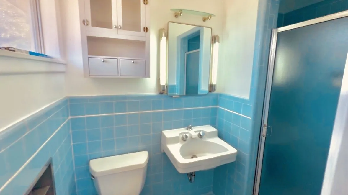 Single Family Residence For Sale in Kimble County , 120 Bluebonnet Drive, Junction, Texas 76849, 4 Bedroom, 3 Bathroom, 2 Garage spaces, 3,162 Sqft, built in 1957, mls#21335816, Real Estate Agent in Junction, Homes For Sale in Kimble county, Homes For Sale in Junction, Realtor in Junction Texas, Real Estate Brokerage Independent Realty Texas, Luminita Cordes Realtor