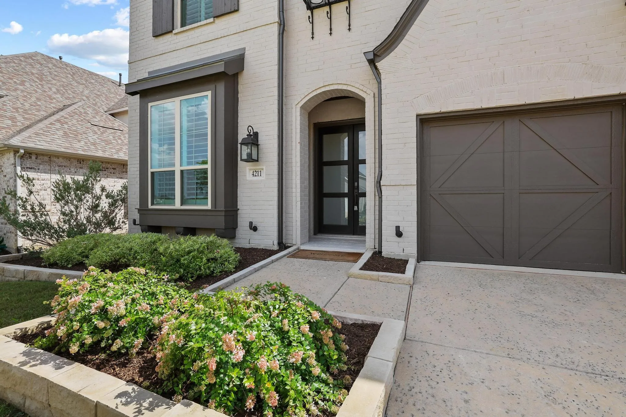 Single Family Residence For Sale in Denton County , 4211 Walnut Grove Lane, Prosper, Texas 75078, 4 Bedroom, 5 Bathroom, 3 Garage spaces, 3,451 Sqft, built in 2021, mls#21327973, Real Estate Agent in Prosper, Homes For Sale in Denton county, Homes For Sale in Prosper, Realtor in Prosper Texas, Real Estate Brokerage Independent Realty Texas, Luminita Cordes Realtor