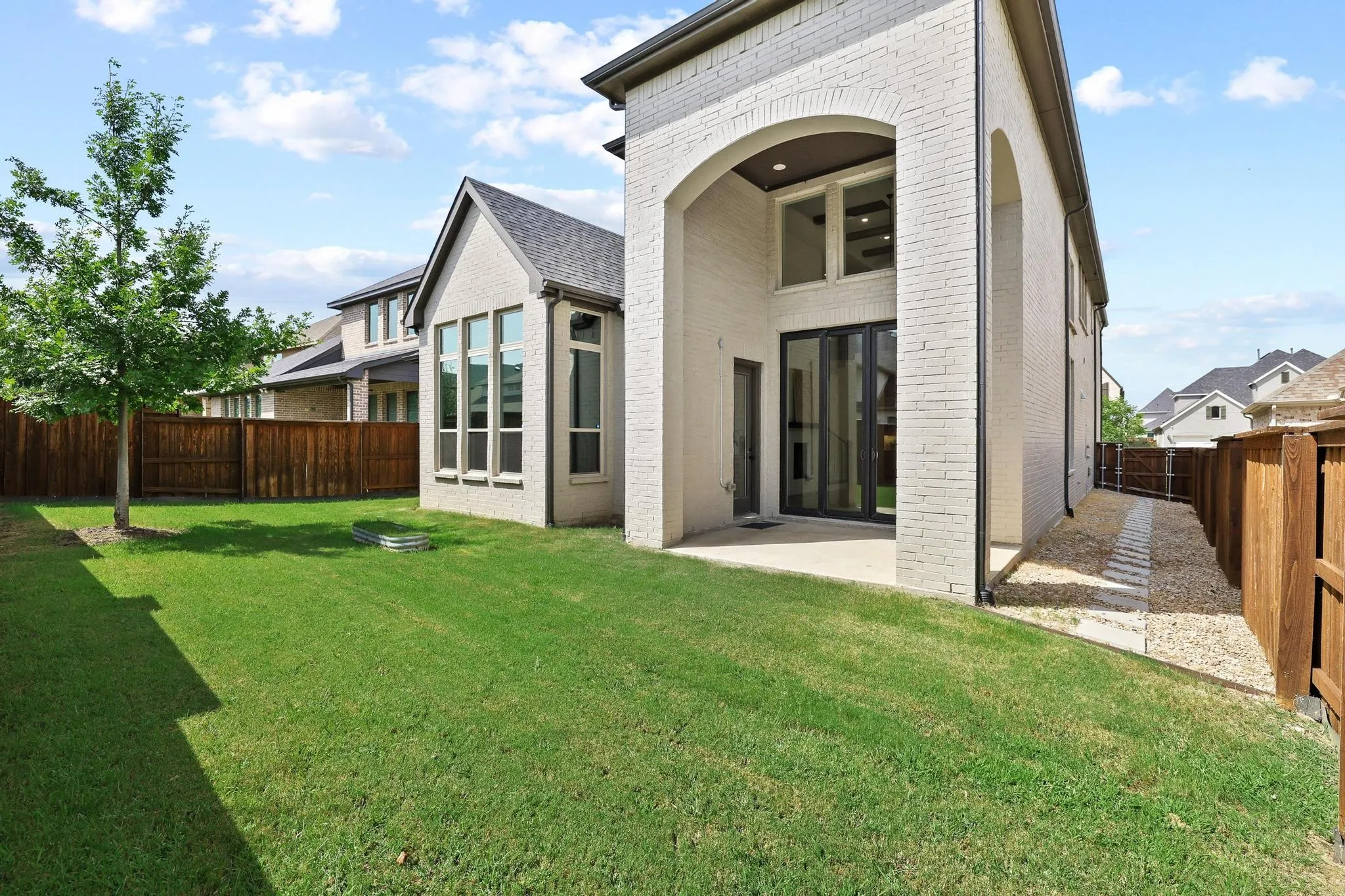 Single Family Residence For Sale in Denton County , 4211 Walnut Grove Lane, Prosper, Texas 75078, 4 Bedroom, 5 Bathroom, 3 Garage spaces, 3,451 Sqft, built in 2021, mls#21327973, Real Estate Agent in Prosper, Homes For Sale in Denton county, Homes For Sale in Prosper, Realtor in Prosper Texas, Real Estate Brokerage Independent Realty Texas, Luminita Cordes Realtor