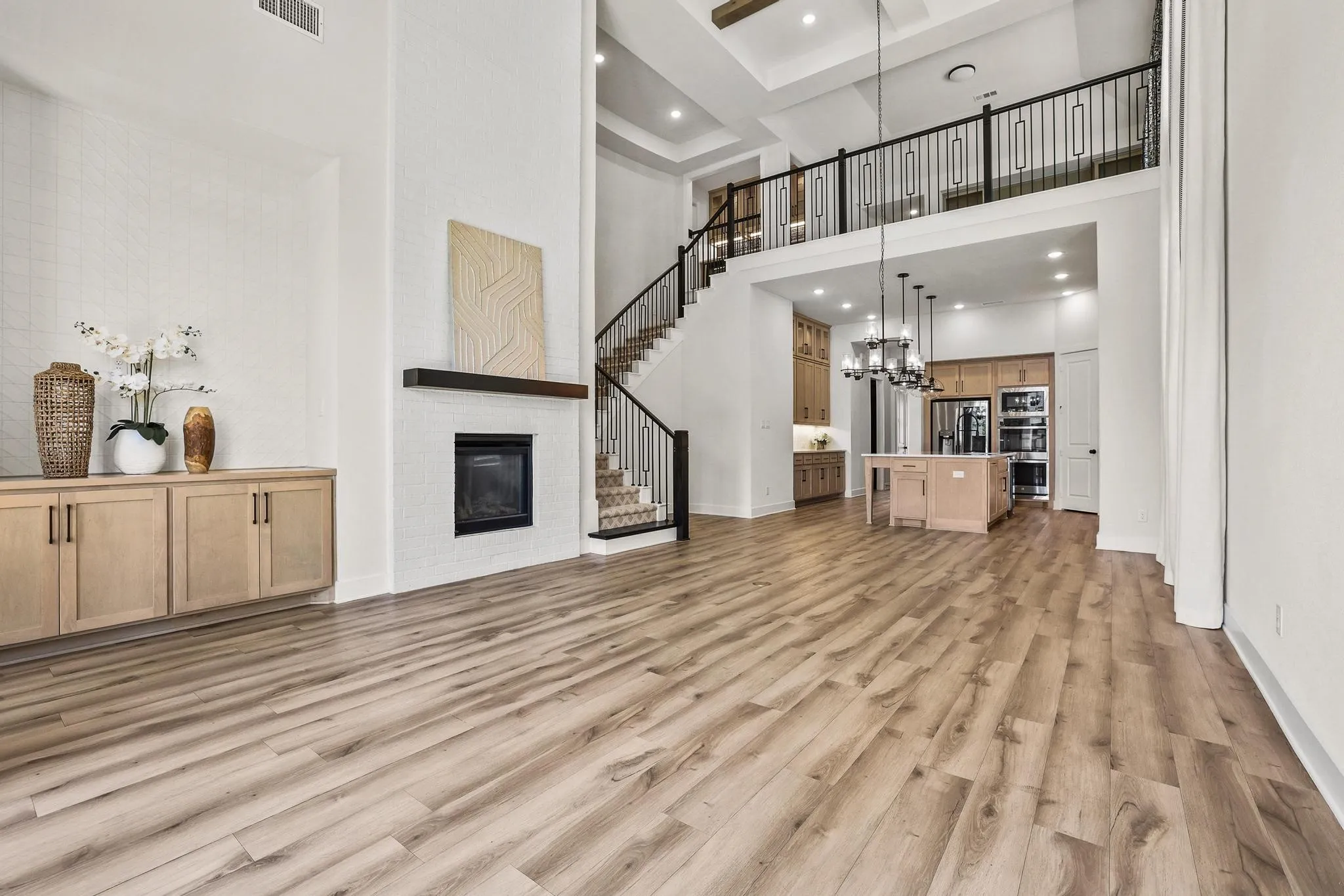Single Family Residence For Sale in Denton County , 4211 Walnut Grove Lane, Prosper, Texas 75078, 4 Bedroom, 5 Bathroom, 3 Garage spaces, 3,451 Sqft, built in 2021, mls#21327973, Real Estate Agent in Prosper, Homes For Sale in Denton county, Homes For Sale in Prosper, Realtor in Prosper Texas, Real Estate Brokerage Independent Realty Texas, Luminita Cordes Realtor