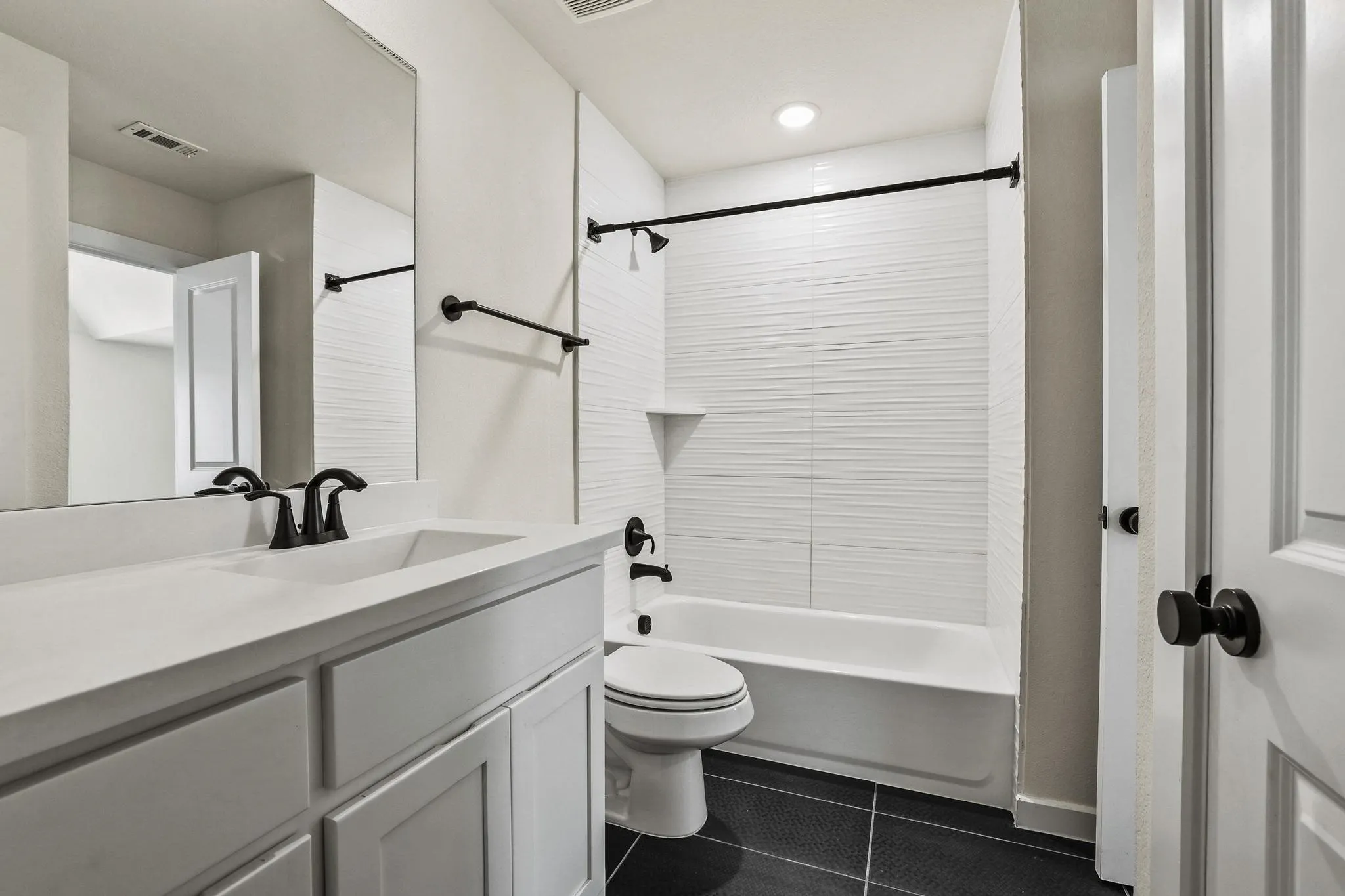 Single Family Residence For Sale in Denton County , 4211 Walnut Grove Lane, Prosper, Texas 75078, 4 Bedroom, 5 Bathroom, 3 Garage spaces, 3,451 Sqft, built in 2021, mls#21327973, Real Estate Agent in Prosper, Homes For Sale in Denton county, Homes For Sale in Prosper, Realtor in Prosper Texas, Real Estate Brokerage Independent Realty Texas, Luminita Cordes Realtor