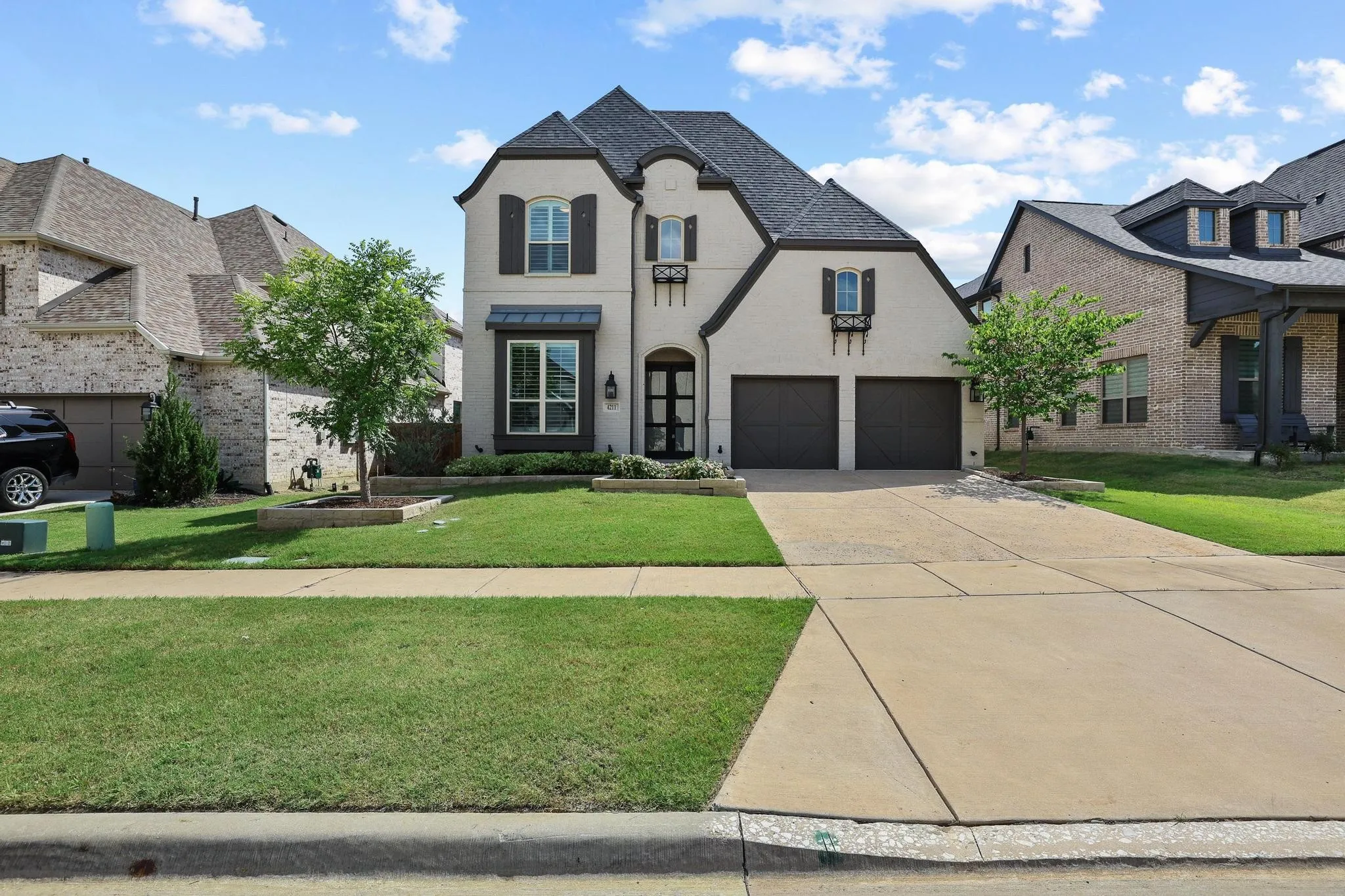 Single Family Residence For Sale in Denton County , 4211 Walnut Grove Lane, Prosper, Texas 75078, 4 Bedroom, 5 Bathroom, 3 Garage spaces, 3,451 Sqft, built in 2021, mls#21327973, Real Estate Agent in Prosper, Homes For Sale in Denton county, Homes For Sale in Prosper, Realtor in Prosper Texas, Real Estate Brokerage Independent Realty Texas, Luminita Cordes Realtor