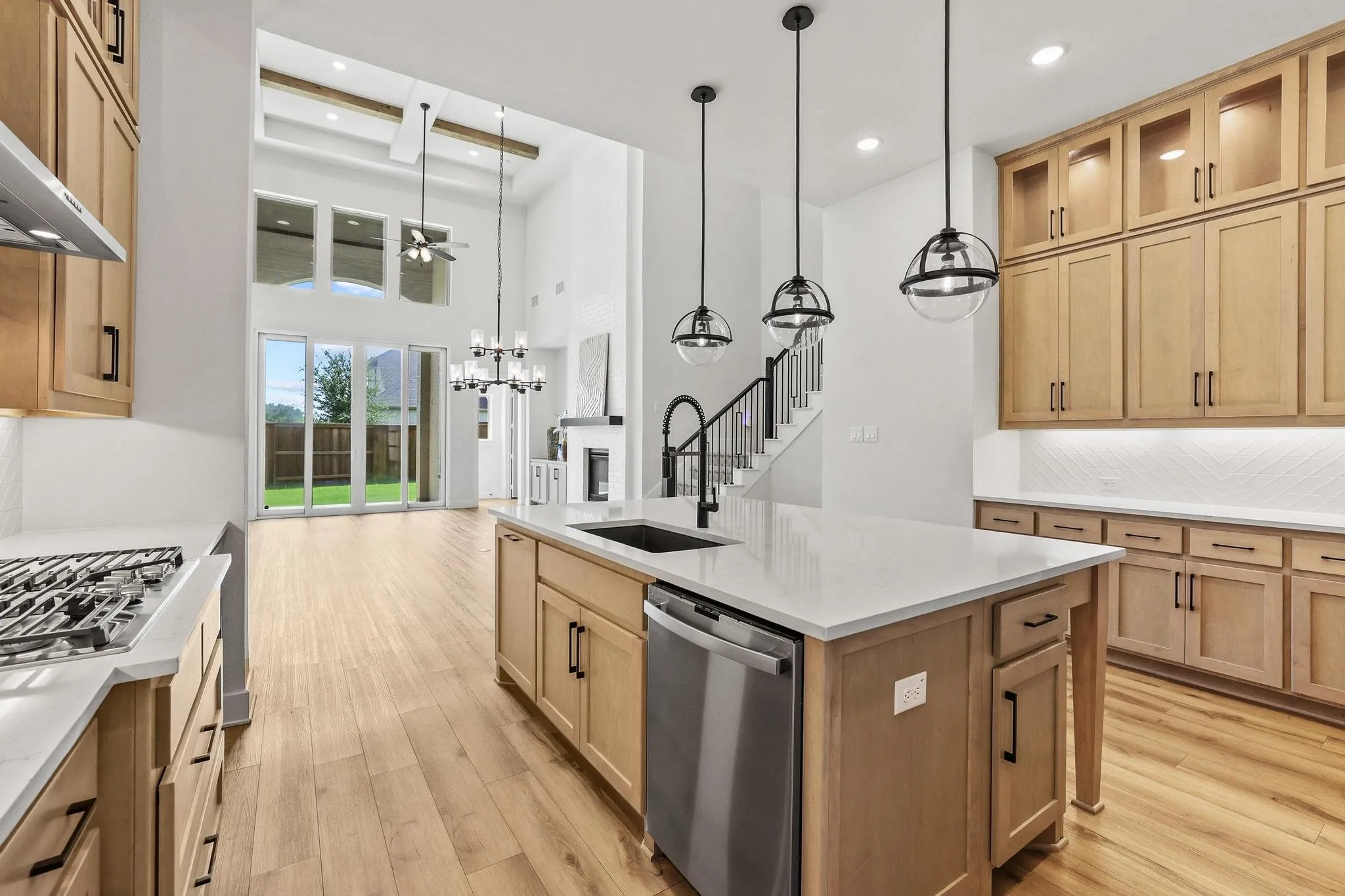 Single Family Residence For Sale in Denton County , 4211 Walnut Grove Lane, Prosper, Texas 75078, 4 Bedroom, 5 Bathroom, 3 Garage spaces, 3,451 Sqft, built in 2021, mls#21327973, Real Estate Agent in Prosper, Homes For Sale in Denton county, Homes For Sale in Prosper, Realtor in Prosper Texas, Real Estate Brokerage Independent Realty Texas, Luminita Cordes Realtor