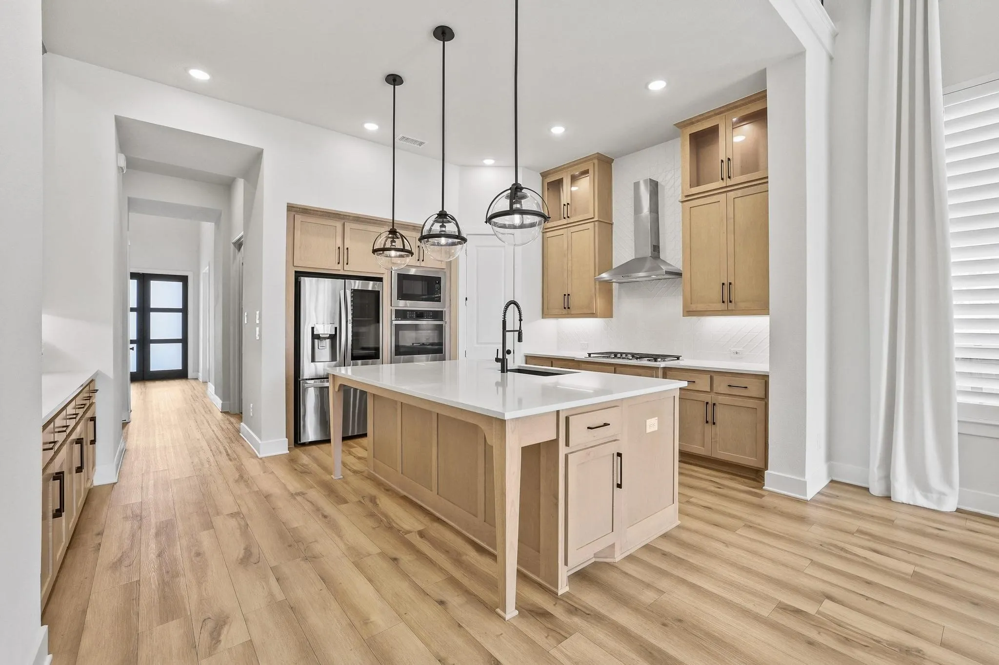 Single Family Residence For Sale in Denton County , 4211 Walnut Grove Lane, Prosper, Texas 75078, 4 Bedroom, 5 Bathroom, 3 Garage spaces, 3,451 Sqft, built in 2021, mls#21327973, Real Estate Agent in Prosper, Homes For Sale in Denton county, Homes For Sale in Prosper, Realtor in Prosper Texas, Real Estate Brokerage Independent Realty Texas, Luminita Cordes Realtor