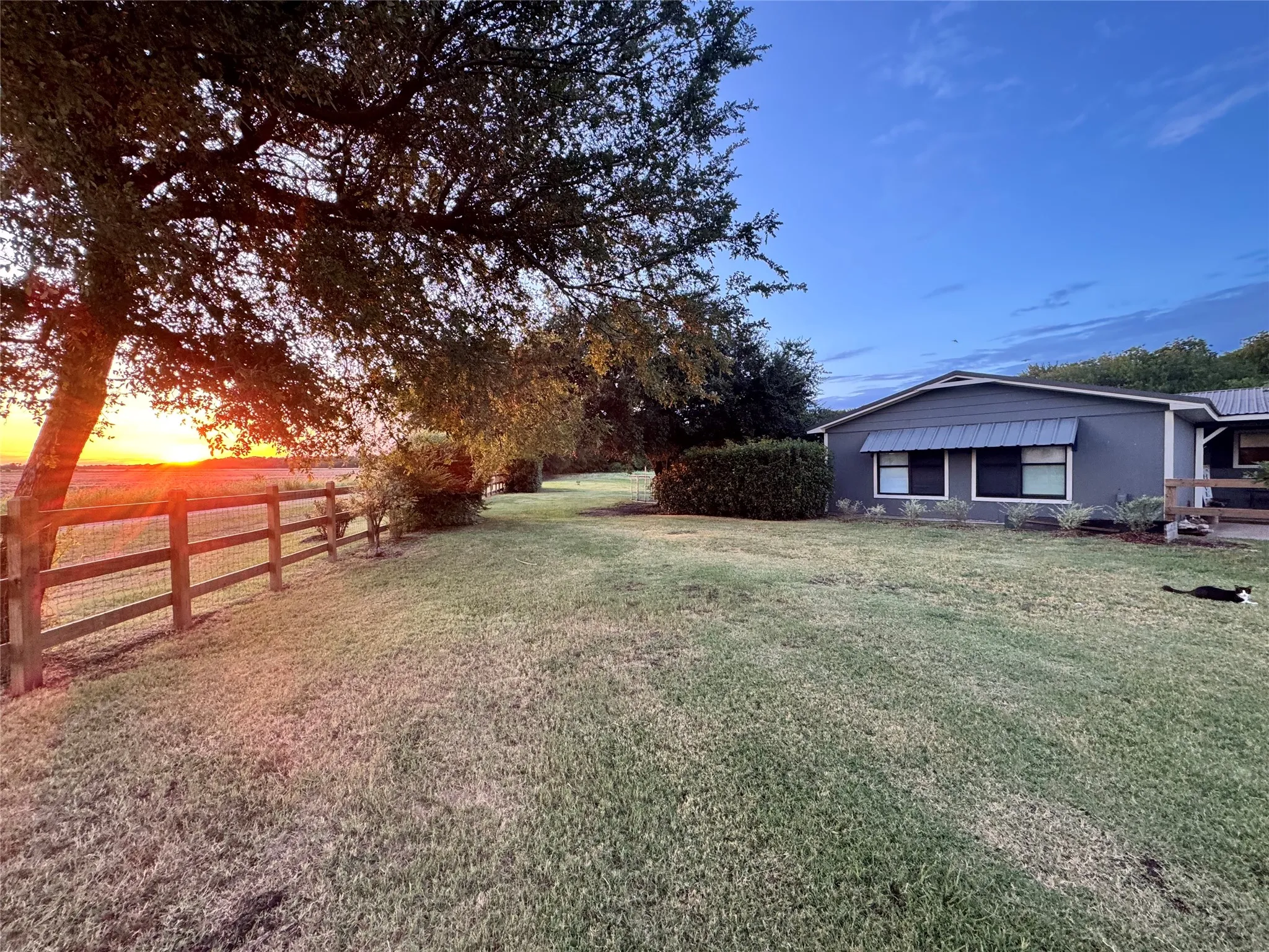 Single Family Residence For Sale in Navarro County , 550 Brookshire Street, Powell, Texas 75153, 4 Bedroom, 3 Bathroom, Garage spaces, 2,908 Sqft, built in 1997, mls#21327165, Real Estate Agent in Powell, Homes For Sale in Navarro county, Homes For Sale in Powell, Realtor in Powell Texas, Real Estate Brokerage Independent Realty Texas, Luminita Cordes Realtor