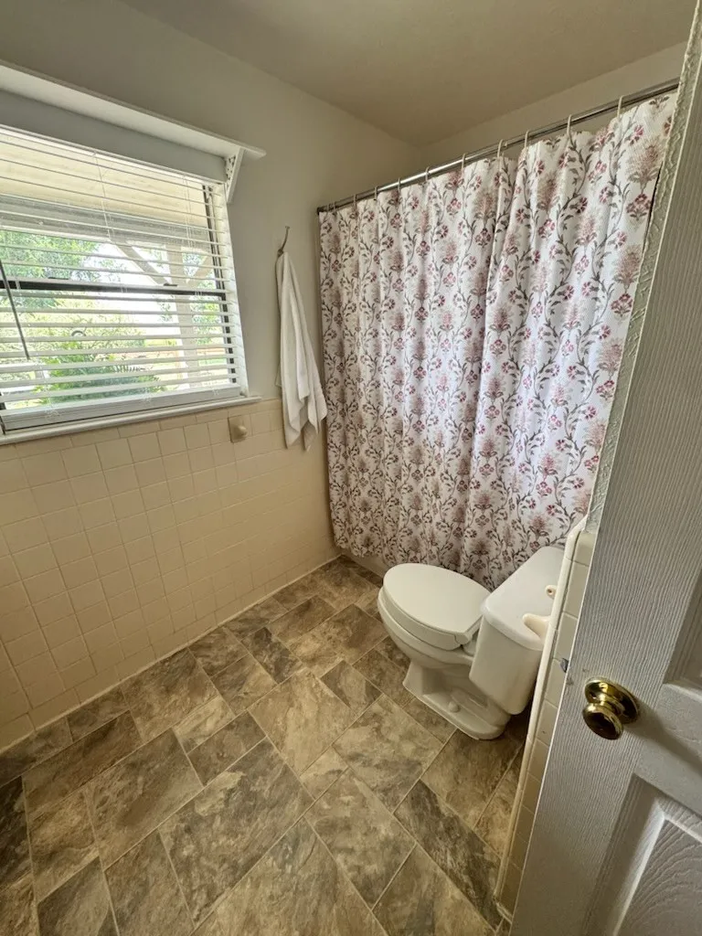 Guest bath