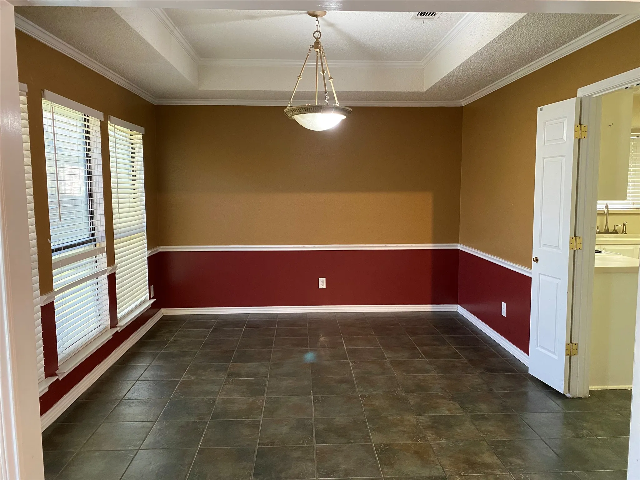 Single Family Residence For Rent in Dallas County , 4744 Montego Bay Drive, Irving, Texas 75038, 3 Bedroom, 2 Bathroom, 2 Garage spaces, 1,788 Sqft, built in 1985, mls#21336911, Real Estate Agent in Irving, Homes For Rent in Dallas county, Homes For Rent in Irving, Realtor in Irving Texas, Real Estate Brokerage Independent Realty Texas, Luminita Cordes Realtor