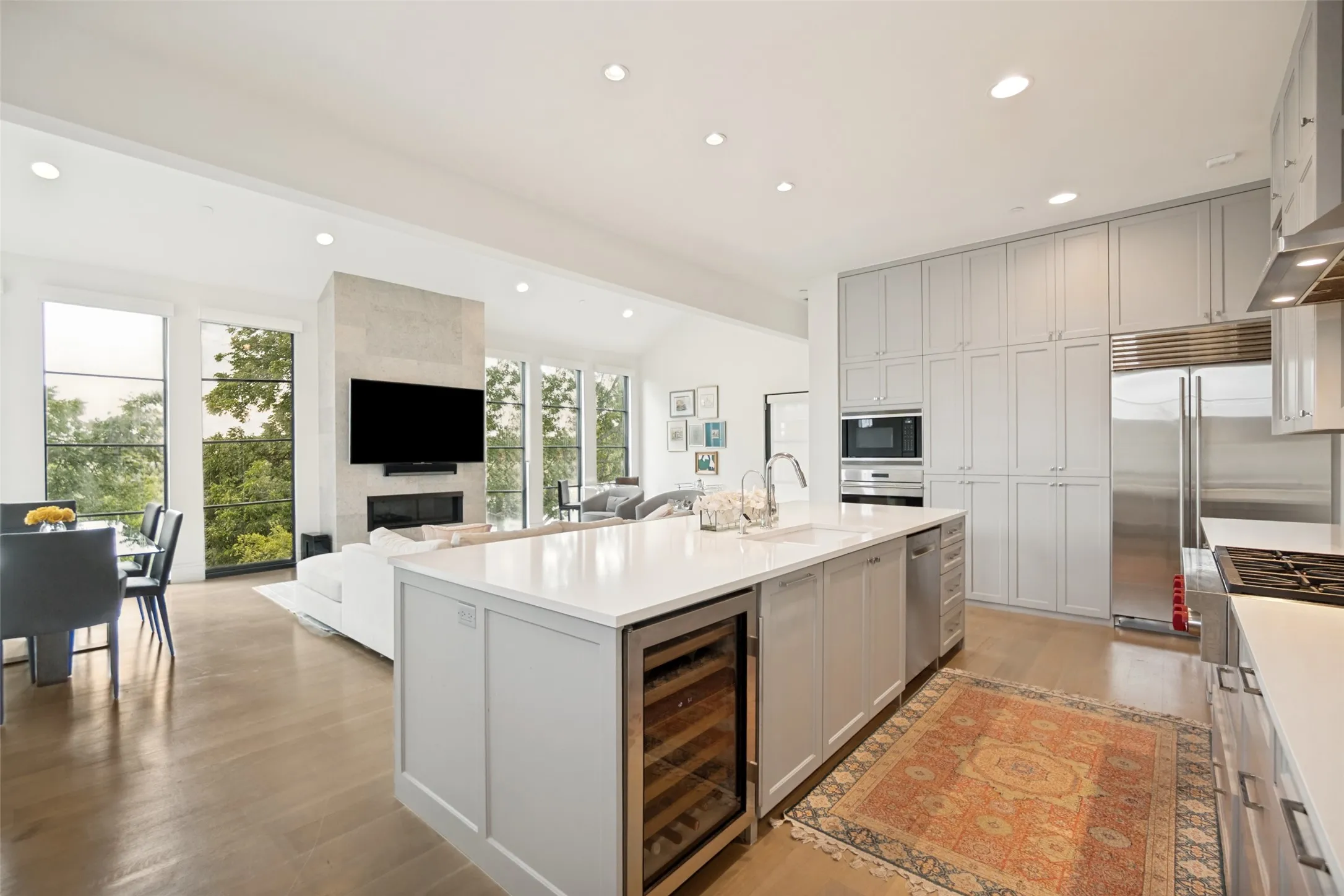 Condominium For Sale in Dallas County , 4502 Abbott Avenue 317, Highland Park, Texas 75205, 2 Bedroom, 3 Bathroom, 3 Garage spaces, 2,208 Sqft, built in 2015, mls#21336570, Real Estate Agent in Highland Park, Homes For Sale in Dallas county, Homes For Sale in Highland Park, Realtor in Highland Park Texas, Real Estate Brokerage Independent Realty Texas, Luminita Cordes Realtor