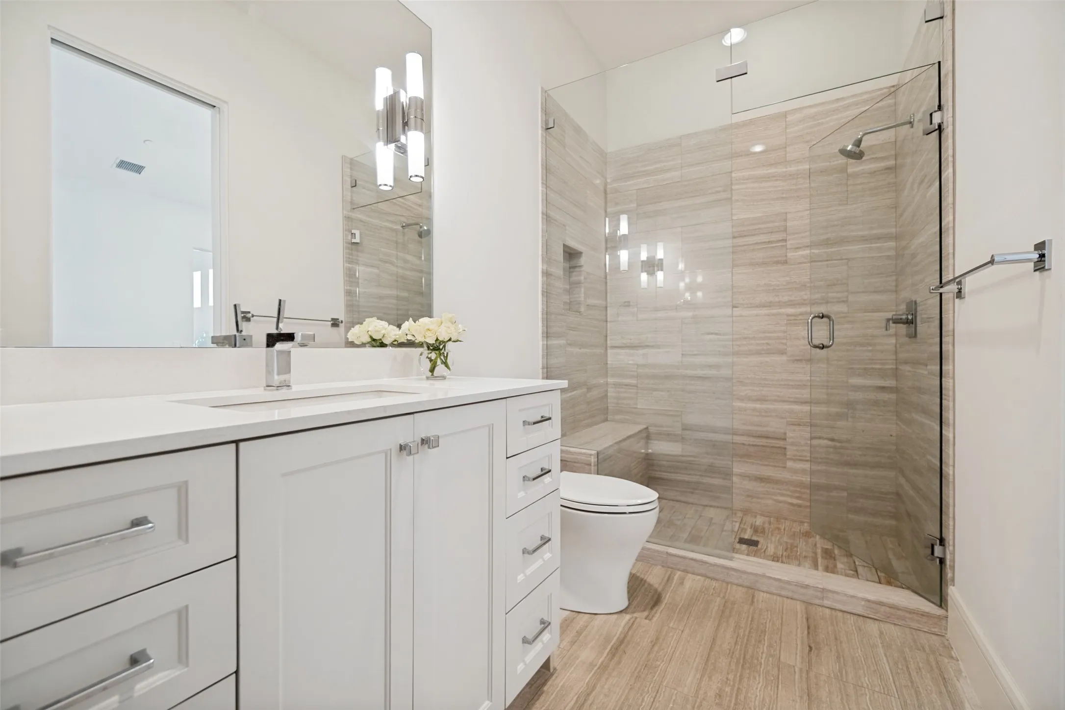 Condominium For Sale in Dallas County , 4502 Abbott Avenue 317, Highland Park, Texas 75205, 2 Bedroom, 3 Bathroom, 3 Garage spaces, 2,208 Sqft, built in 2015, mls#21336570, Real Estate Agent in Highland Park, Homes For Sale in Dallas county, Homes For Sale in Highland Park, Realtor in Highland Park Texas, Real Estate Brokerage Independent Realty Texas, Luminita Cordes Realtor