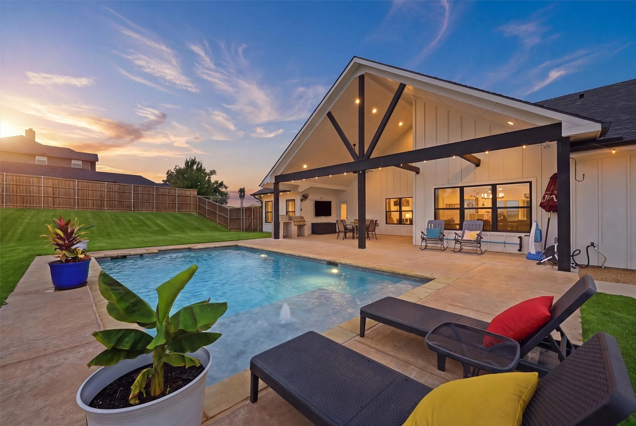 Single Family Residence For Sale in Grayson County , 3657 Harrell Road, Howe, Texas 75459, 4 Bedroom, 3 Bathroom, 2 Garage spaces, 2,485 Sqft, built in 2023, mls#21336094, Real Estate Agent in Howe, Homes For Sale in Grayson county, Homes For Sale in Howe, Realtor in Howe Texas, Real Estate Brokerage Independent Realty Texas, Luminita Cordes Realtor