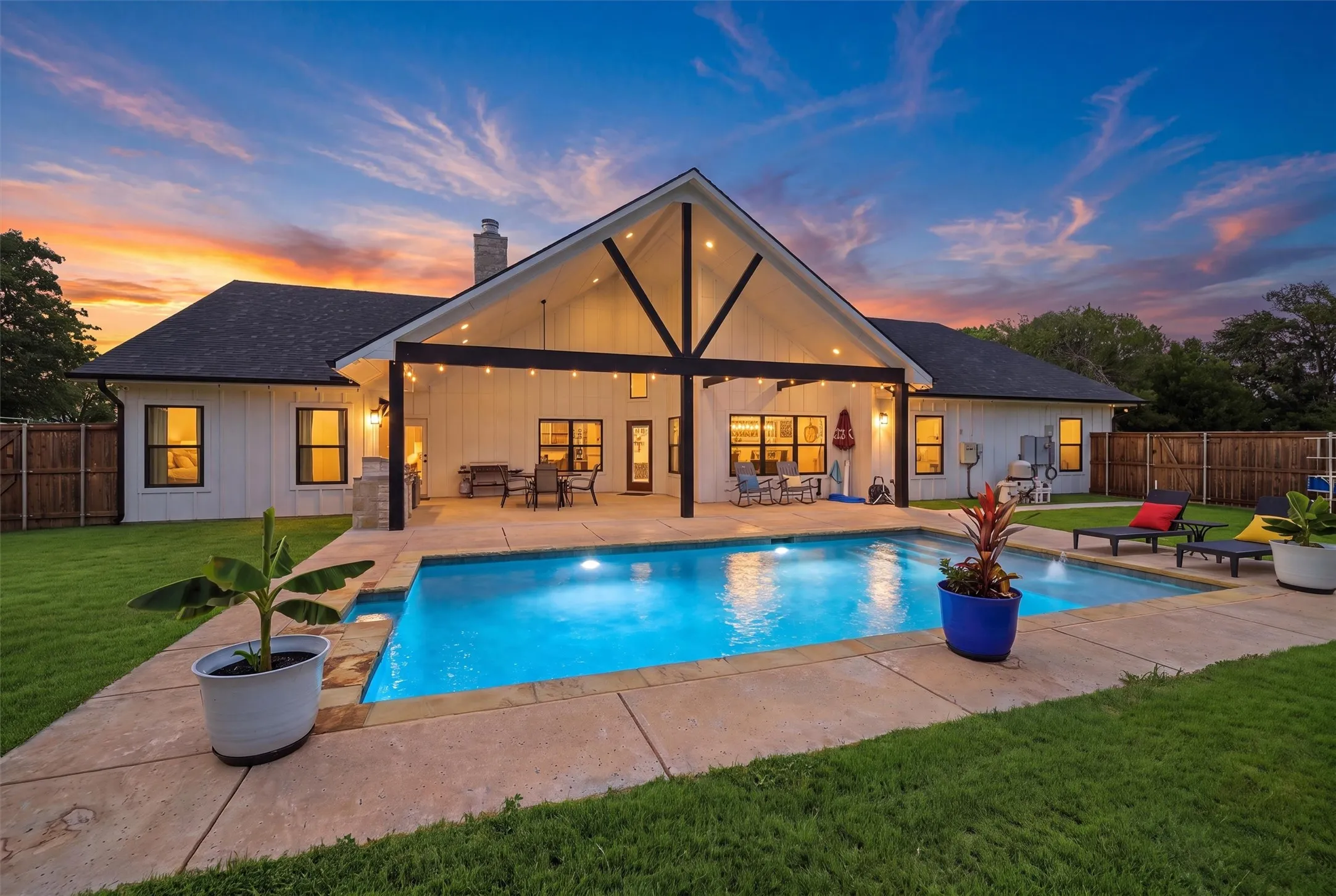 Single Family Residence For Sale in Grayson County , 3657 Harrell Road, Howe, Texas 75459, 4 Bedroom, 3 Bathroom, 2 Garage spaces, 2,485 Sqft, built in 2023, mls#21336094, Real Estate Agent in Howe, Homes For Sale in Grayson county, Homes For Sale in Howe, Realtor in Howe Texas, Real Estate Brokerage Independent Realty Texas, Luminita Cordes Realtor