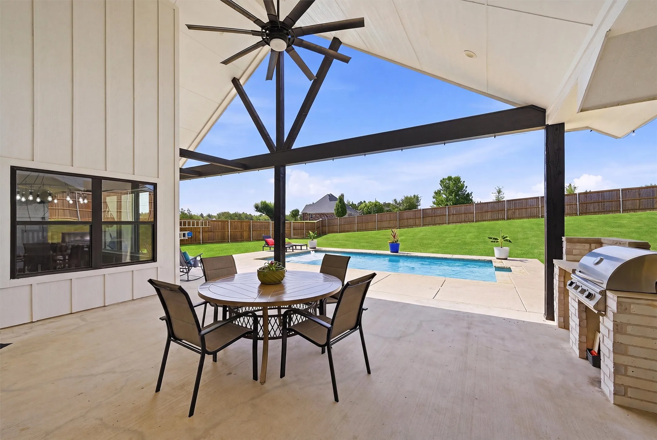 Single Family Residence For Sale in Grayson County , 3657 Harrell Road, Howe, Texas 75459, 4 Bedroom, 3 Bathroom, 2 Garage spaces, 2,485 Sqft, built in 2023, mls#21336094, Real Estate Agent in Howe, Homes For Sale in Grayson county, Homes For Sale in Howe, Realtor in Howe Texas, Real Estate Brokerage Independent Realty Texas, Luminita Cordes Realtor