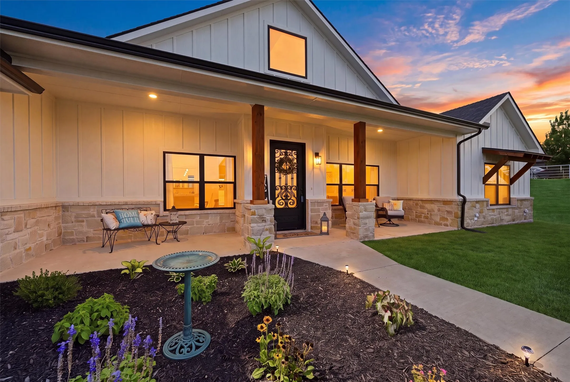 Single Family Residence For Sale in Grayson County , 3657 Harrell Road, Howe, Texas 75459, 4 Bedroom, 3 Bathroom, 2 Garage spaces, 2,485 Sqft, built in 2023, mls#21336094, Real Estate Agent in Howe, Homes For Sale in Grayson county, Homes For Sale in Howe, Realtor in Howe Texas, Real Estate Brokerage Independent Realty Texas, Luminita Cordes Realtor
