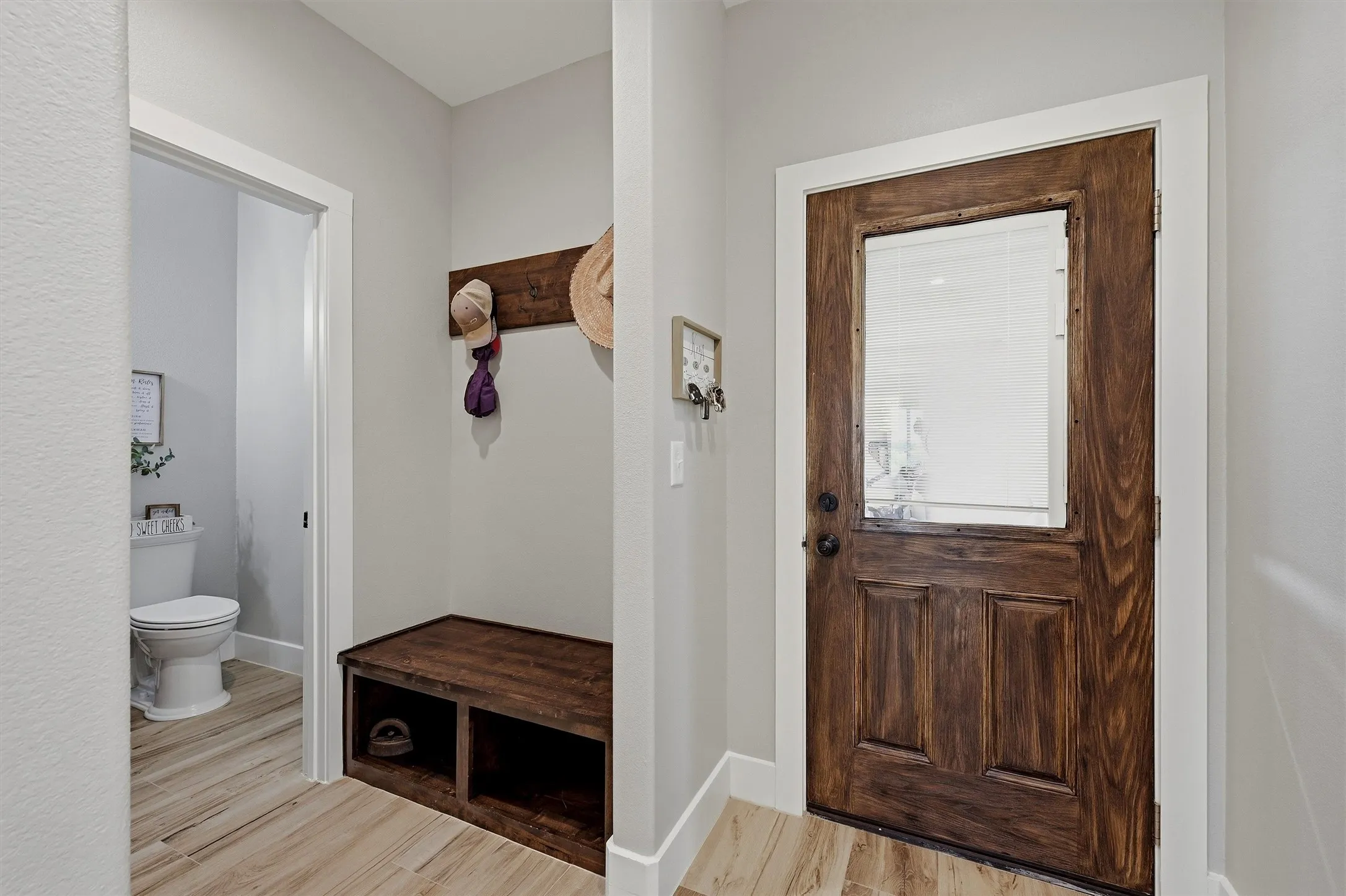 Single Family Residence For Sale in Grayson County , 3657 Harrell Road, Howe, Texas 75459, 4 Bedroom, 3 Bathroom, 2 Garage spaces, 2,485 Sqft, built in 2023, mls#21336094, Real Estate Agent in Howe, Homes For Sale in Grayson county, Homes For Sale in Howe, Realtor in Howe Texas, Real Estate Brokerage Independent Realty Texas, Luminita Cordes Realtor
