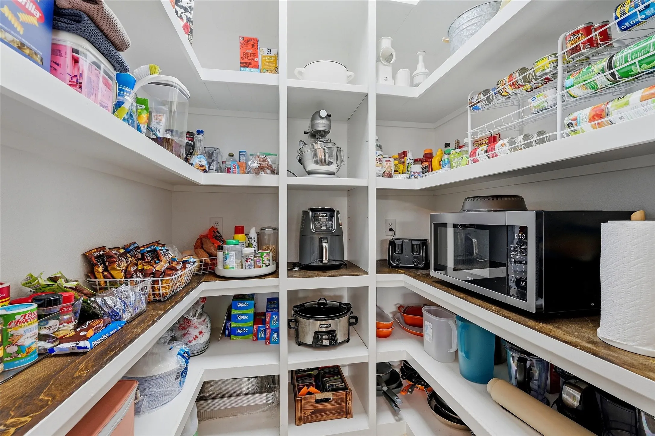 Single Family Residence For Sale in Grayson County , 3657 Harrell Road, Howe, Texas 75459, 4 Bedroom, 3 Bathroom, 2 Garage spaces, 2,485 Sqft, built in 2023, mls#21336094, Real Estate Agent in Howe, Homes For Sale in Grayson county, Homes For Sale in Howe, Realtor in Howe Texas, Real Estate Brokerage Independent Realty Texas, Luminita Cordes Realtor