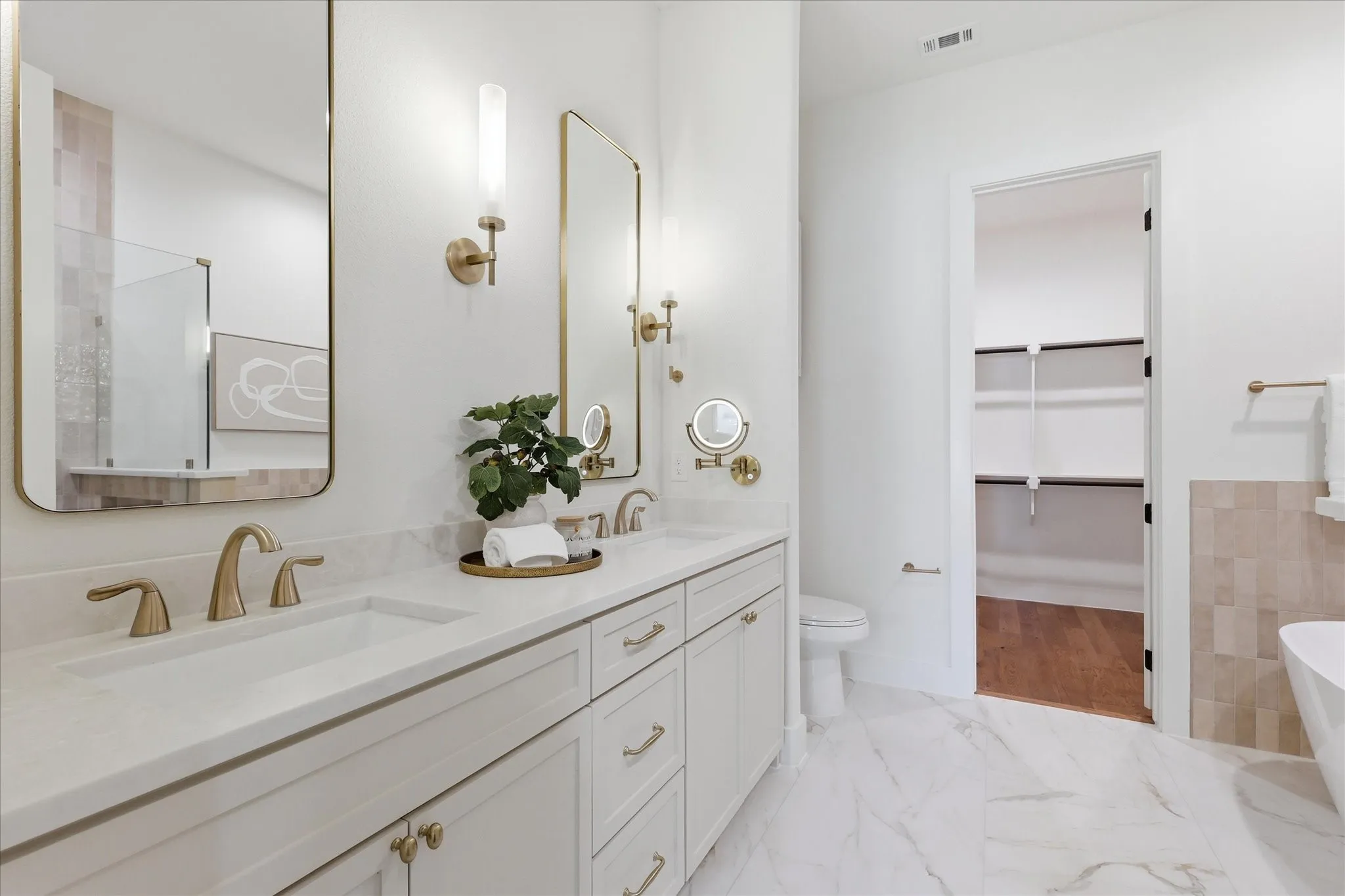 Single Family Residence For Sale in Rockwall County , 324 Valiant Drive, Rockwall, Texas 75032, 5 Bedroom, 4 Bathroom, 2 Garage spaces, 2,416 Sqft, built in 2026, mls#21336729, Real Estate Agent in Rockwall, Homes For Sale in Rockwall county, Homes For Sale in Rockwall, Realtor in Rockwall Texas, Real Estate Brokerage Independent Realty Texas, Luminita Cordes Realtor