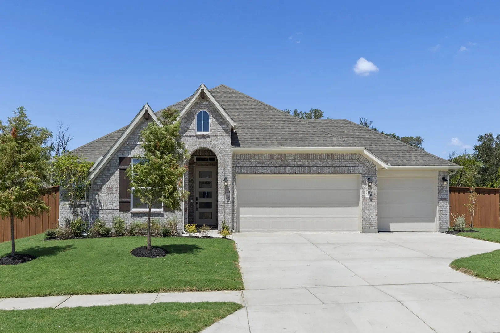 Single Family Residence For Sale in Kaufman County , 3805 Maize Avenue, Heartland, Texas 75114, 4 Bedroom, 3 Bathroom, 3 Garage spaces, 2,157 Sqft, built in 2026, mls#21336921, Real Estate Agent in Heartland, Homes For Sale in Kaufman county, Homes For Sale in Heartland, Realtor in Heartland Texas, Real Estate Brokerage Independent Realty Texas, Luminita Cordes Realtor