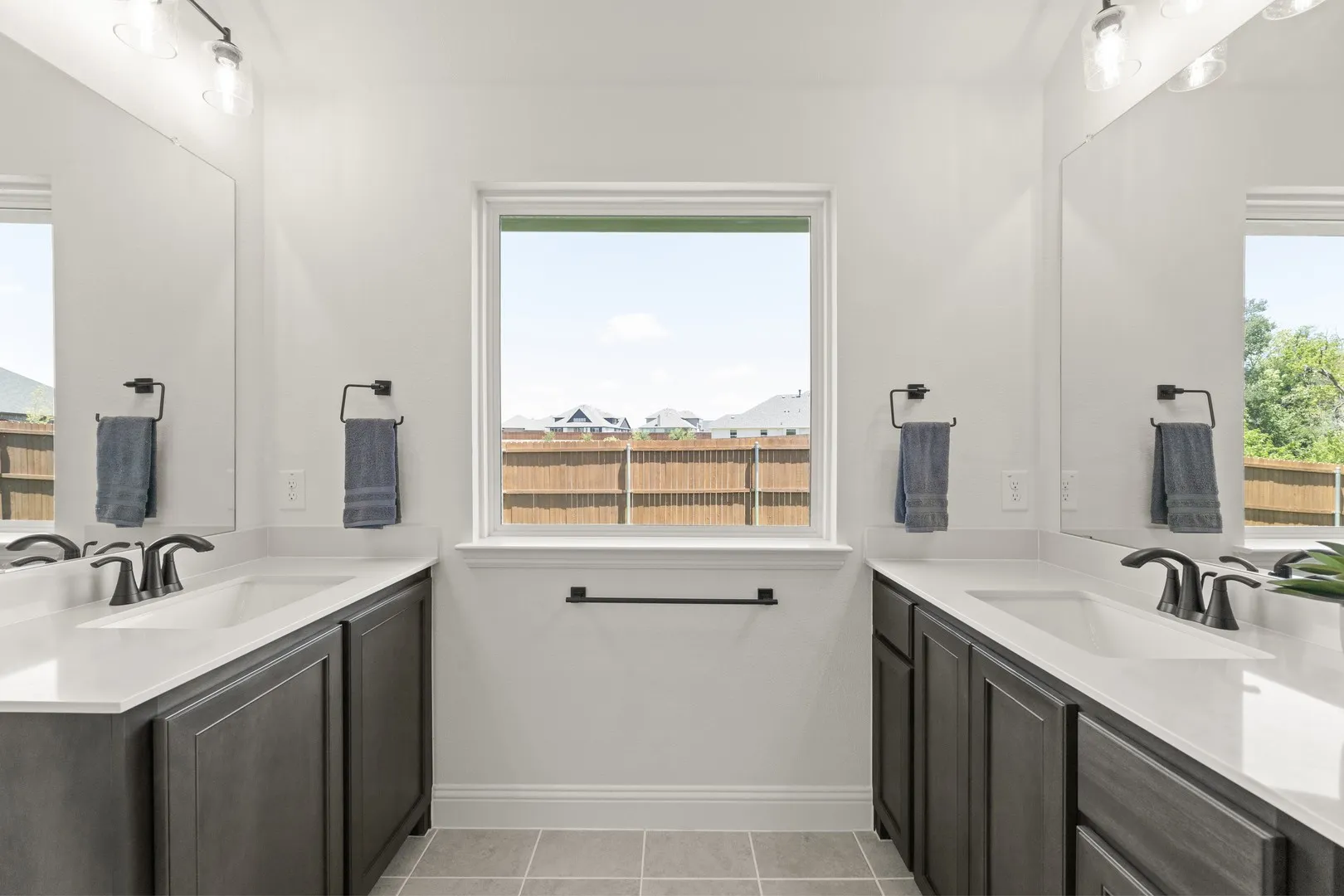 20. 3805 Maize - Bath (2)