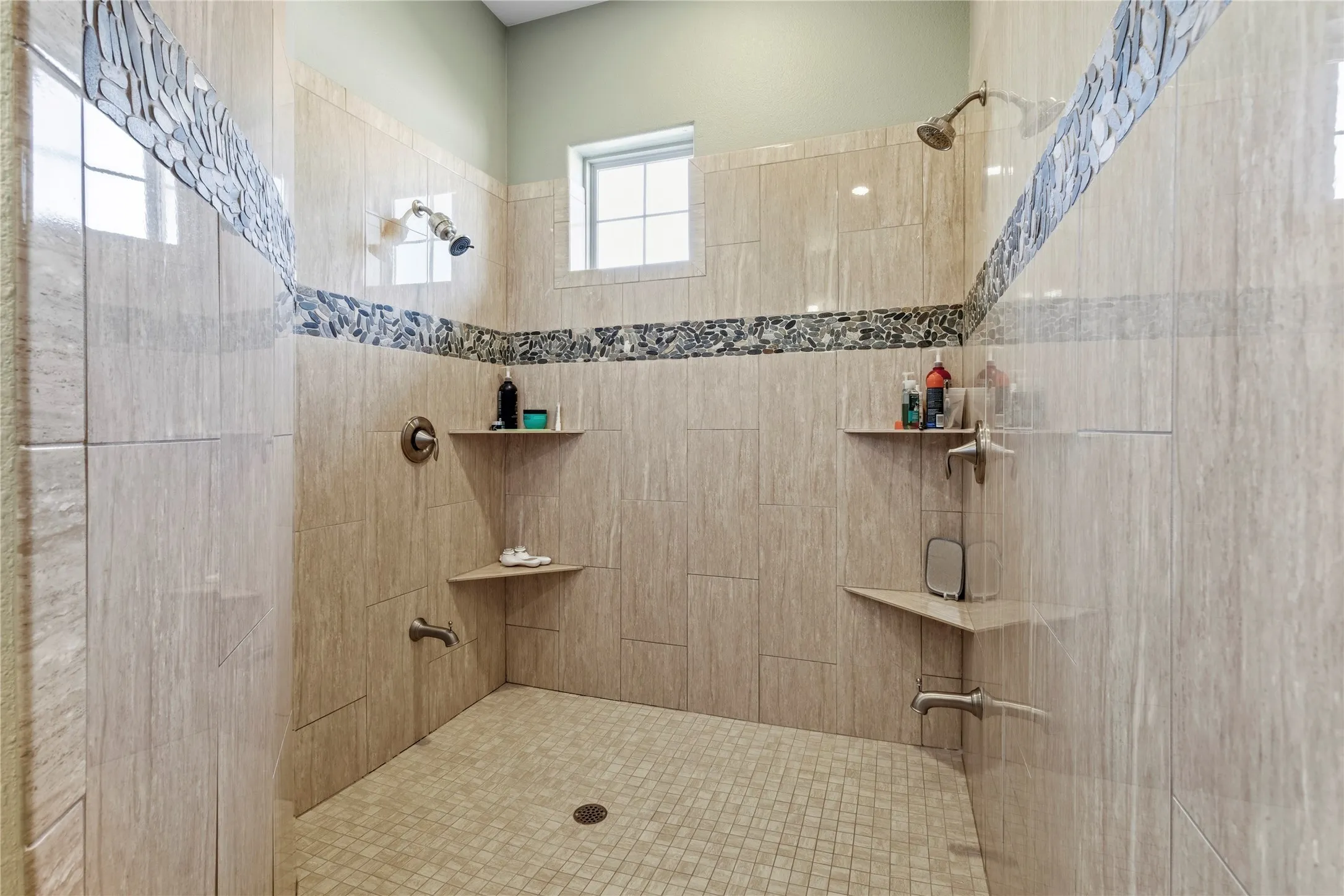 Single Family Residence For Sale in Collin County , 3805 Ledgestone Court, Richardson, Texas 75082, 6 Bedrooms, 7 Bathrooms, 3 Garage spaces, 7,325 Sqft, built in 2015, Price $2,300,000, mls#21329513, Real Estate Agent in Richardson, Homes For Sale in Collin county, Homes For Sale in Richardson, Realtor in Richardson Texas, Real Estate Brokerage Independent Realty Texas, Luminita Cordes Realtor