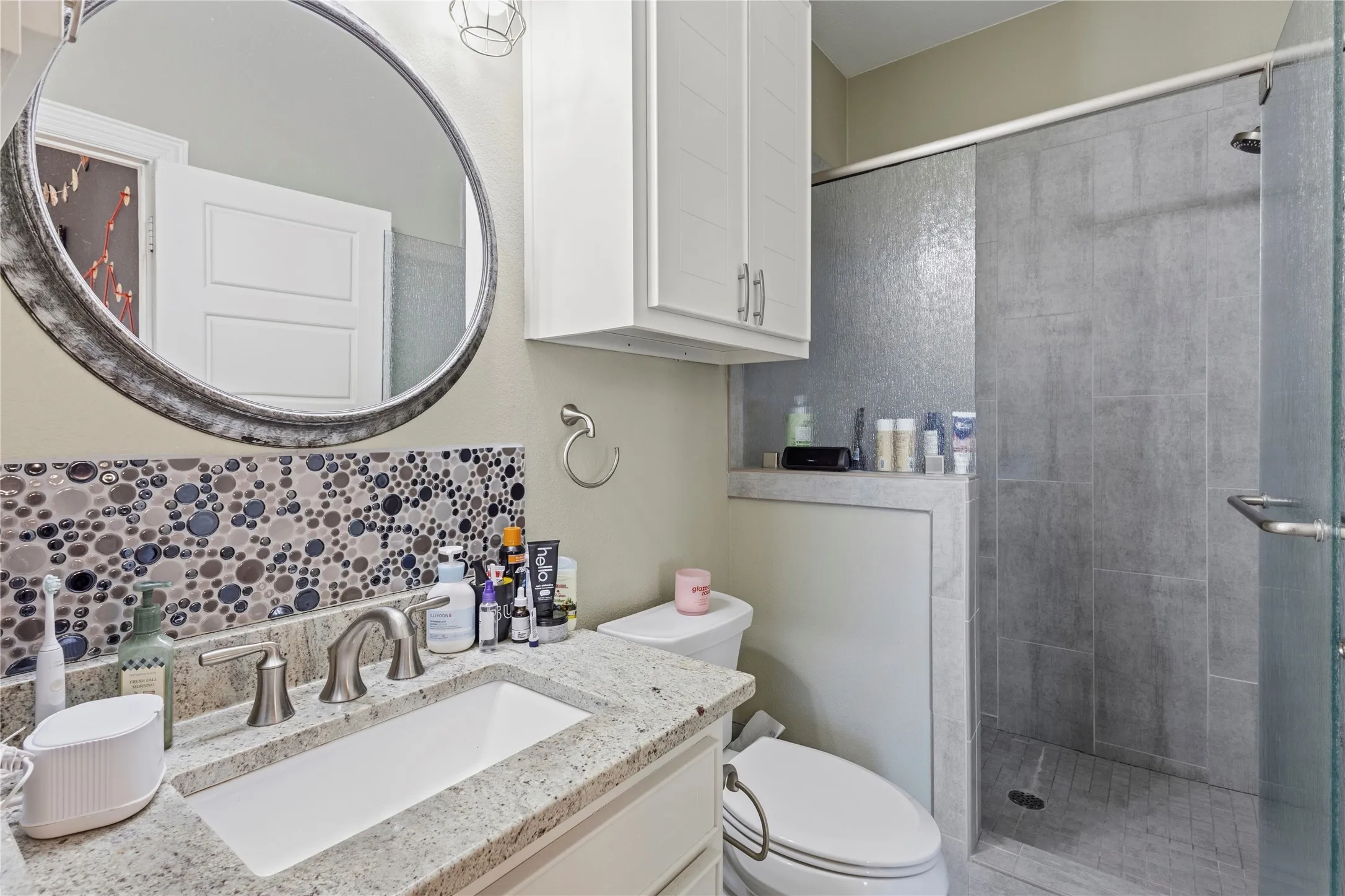 Single Family Residence For Sale in Collin County , 3805 Ledgestone Court, Richardson, Texas 75082, 6 Bedrooms, 7 Bathrooms, 3 Garage spaces, 7,325 Sqft, built in 2015, Price $2,300,000, mls#21329513, Real Estate Agent in Richardson, Homes For Sale in Collin county, Homes For Sale in Richardson, Realtor in Richardson Texas, Real Estate Brokerage Independent Realty Texas, Luminita Cordes Realtor