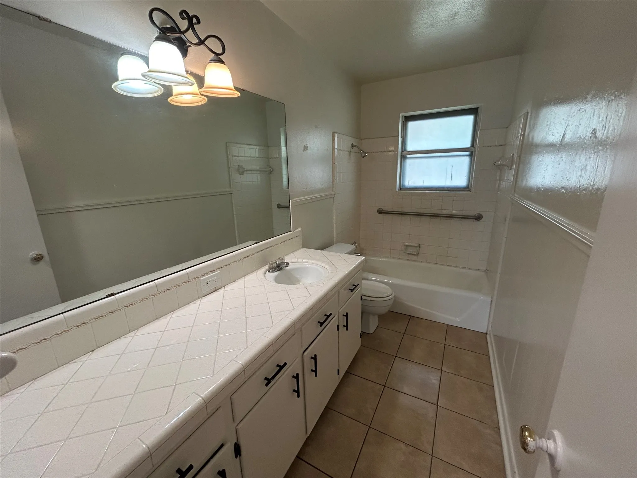 Single Family Residence For Sale in Navarro County , 900 N 23 1/2 Street, Corsicana, Texas 75110, 3 Bedroom, 2 Bathroom, 1 Garage spaces, 1,450 Sqft, built in 1966, mls#21333971, Real Estate Agent in Corsicana, Homes For Sale in Navarro county, Homes For Sale in Corsicana, Realtor in Corsicana Texas, Real Estate Brokerage Independent Realty Texas, Luminita Cordes Realtor