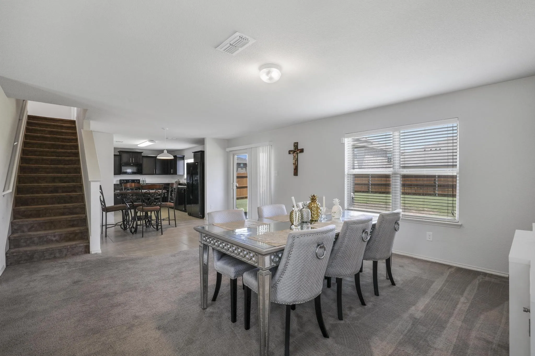 Single Family Residence For Sale in Denton County , 5305 Wharfside Place 1, Denton, Texas 76208, 3 Bedroom, 3 Bathroom, 2 Garage spaces, 2,280 Sqft, built in 2016, mls#21336671, Real Estate Agent in Denton, Homes For Sale in Denton county, Homes For Sale in Denton, Realtor in Denton Texas, Real Estate Brokerage Independent Realty Texas, Luminita Cordes Realtor