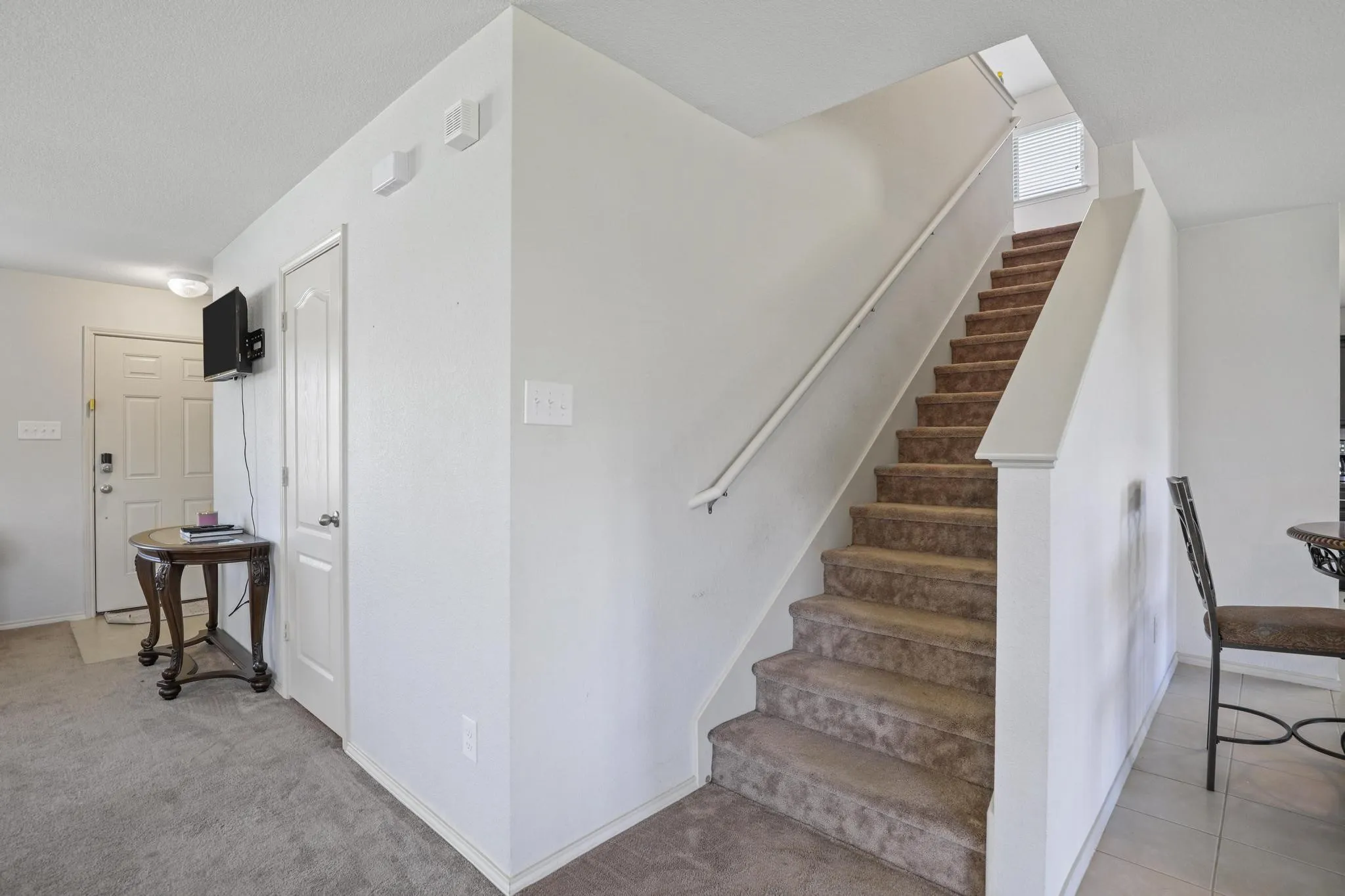 Single Family Residence For Sale in Denton County , 5305 Wharfside Place 1, Denton, Texas 76208, 3 Bedroom, 3 Bathroom, 2 Garage spaces, 2,280 Sqft, built in 2016, mls#21336671, Real Estate Agent in Denton, Homes For Sale in Denton county, Homes For Sale in Denton, Realtor in Denton Texas, Real Estate Brokerage Independent Realty Texas, Luminita Cordes Realtor