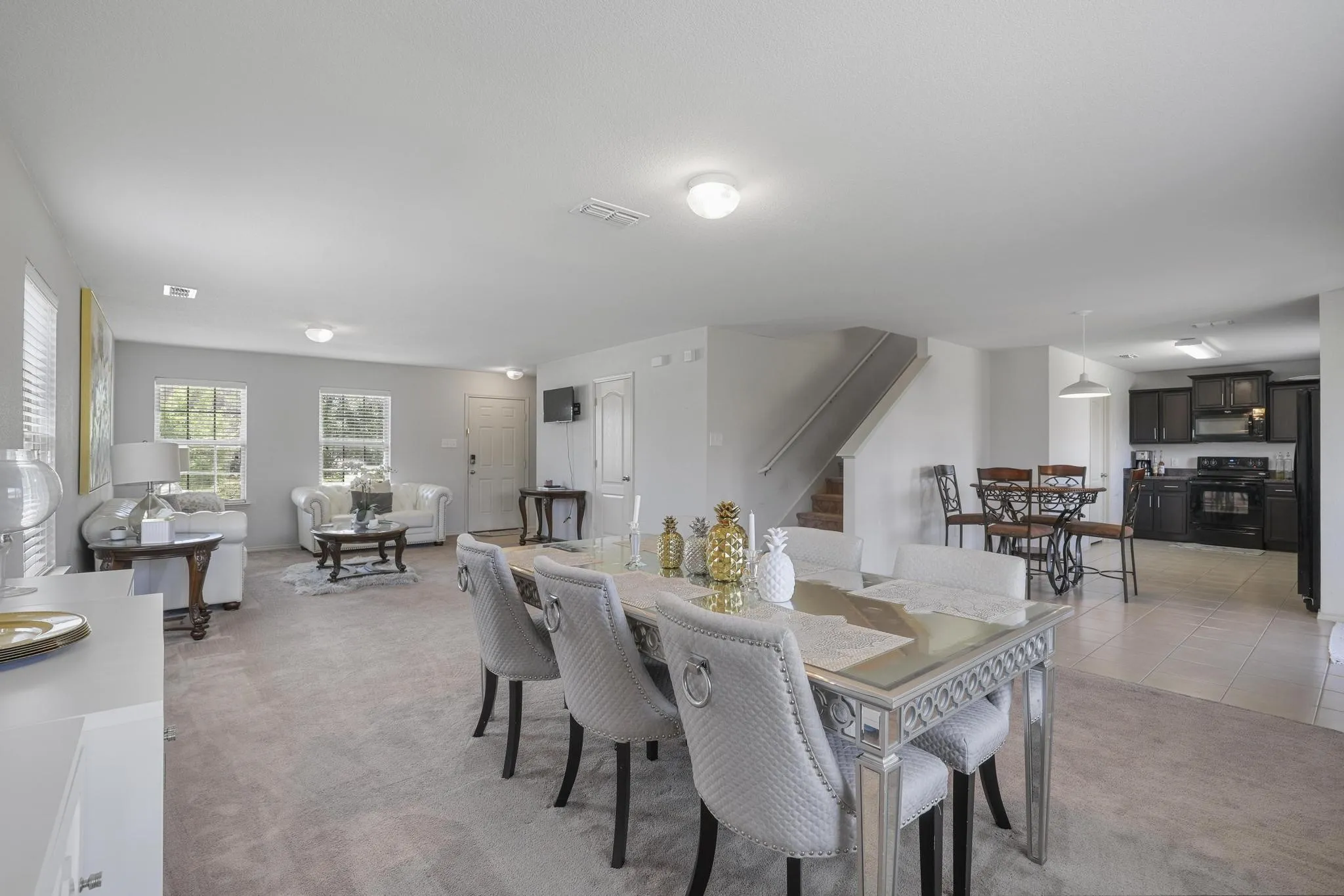 Single Family Residence For Sale in Denton County , 5305 Wharfside Place 1, Denton, Texas 76208, 3 Bedroom, 3 Bathroom, 2 Garage spaces, 2,280 Sqft, built in 2016, mls#21336671, Real Estate Agent in Denton, Homes For Sale in Denton county, Homes For Sale in Denton, Realtor in Denton Texas, Real Estate Brokerage Independent Realty Texas, Luminita Cordes Realtor