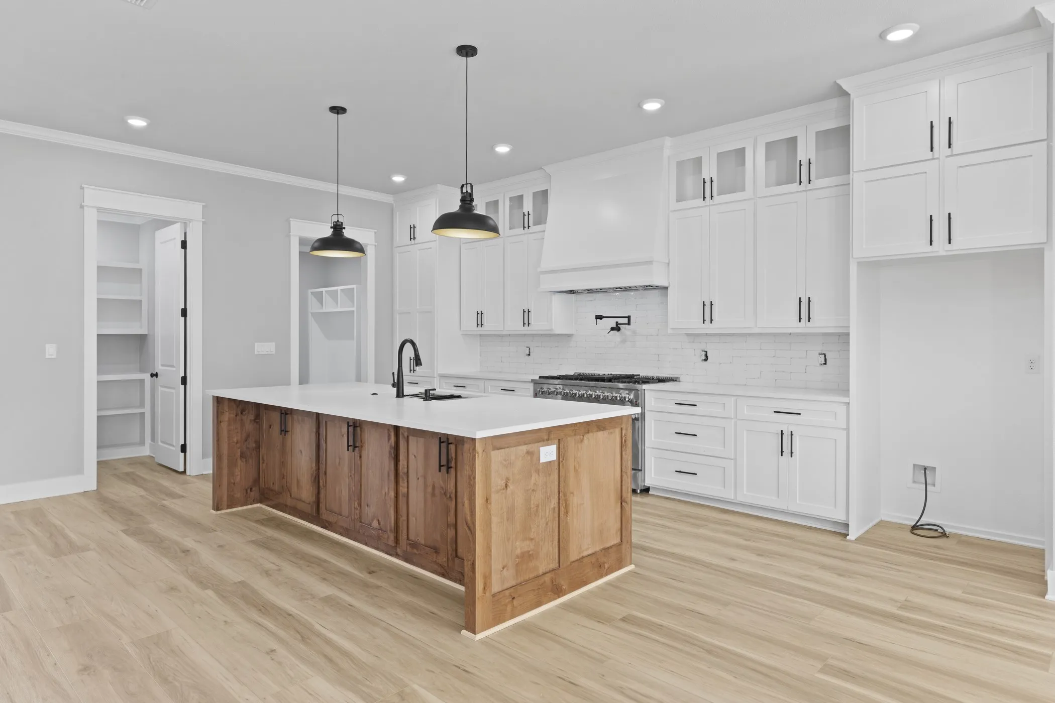 Single Family Residence For Sale in Smith County , 13830 Cedar Hill Lane, Tyler, Texas 75771, 4 Bedroom, 3 Bathroom, 2 Garage spaces, 2,474 Sqft, built in 2026, mls#21336955, Real Estate Agent in Tyler, Homes For Sale in Smith county, Homes For Sale in Tyler, Realtor in Tyler Texas, Real Estate Brokerage Independent Realty Texas, Luminita Cordes Realtor