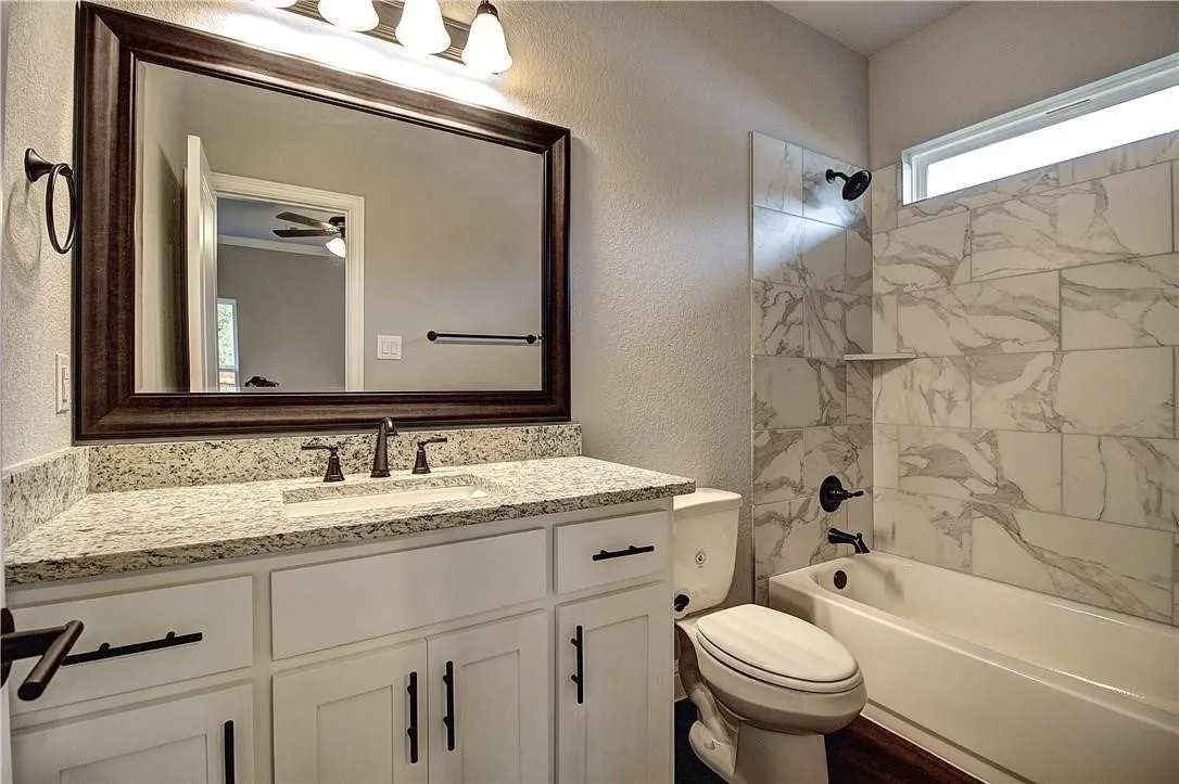 Single Family Residence For Sale in Ellis County , 305 Wyatt Street, Waxahachie, Texas 75165, 4 Bedroom, 2 Bathroom, 1 Garage spaces, 1,533 Sqft, built in 2019, mls#21336969, Real Estate Agent in Waxahachie, Homes For Sale in Ellis county, Homes For Sale in Waxahachie, Realtor in Waxahachie Texas, Real Estate Brokerage Independent Realty Texas, Luminita Cordes Realtor