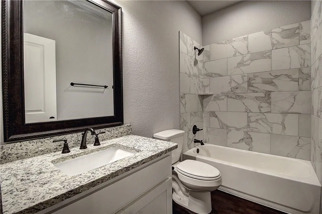 Single Family Residence For Sale in Ellis County , 305 Wyatt Street, Waxahachie, Texas 75165, 4 Bedroom, 2 Bathroom, 1 Garage spaces, 1,533 Sqft, built in 2019, mls#21336969, Real Estate Agent in Waxahachie, Homes For Sale in Ellis county, Homes For Sale in Waxahachie, Realtor in Waxahachie Texas, Real Estate Brokerage Independent Realty Texas, Luminita Cordes Realtor