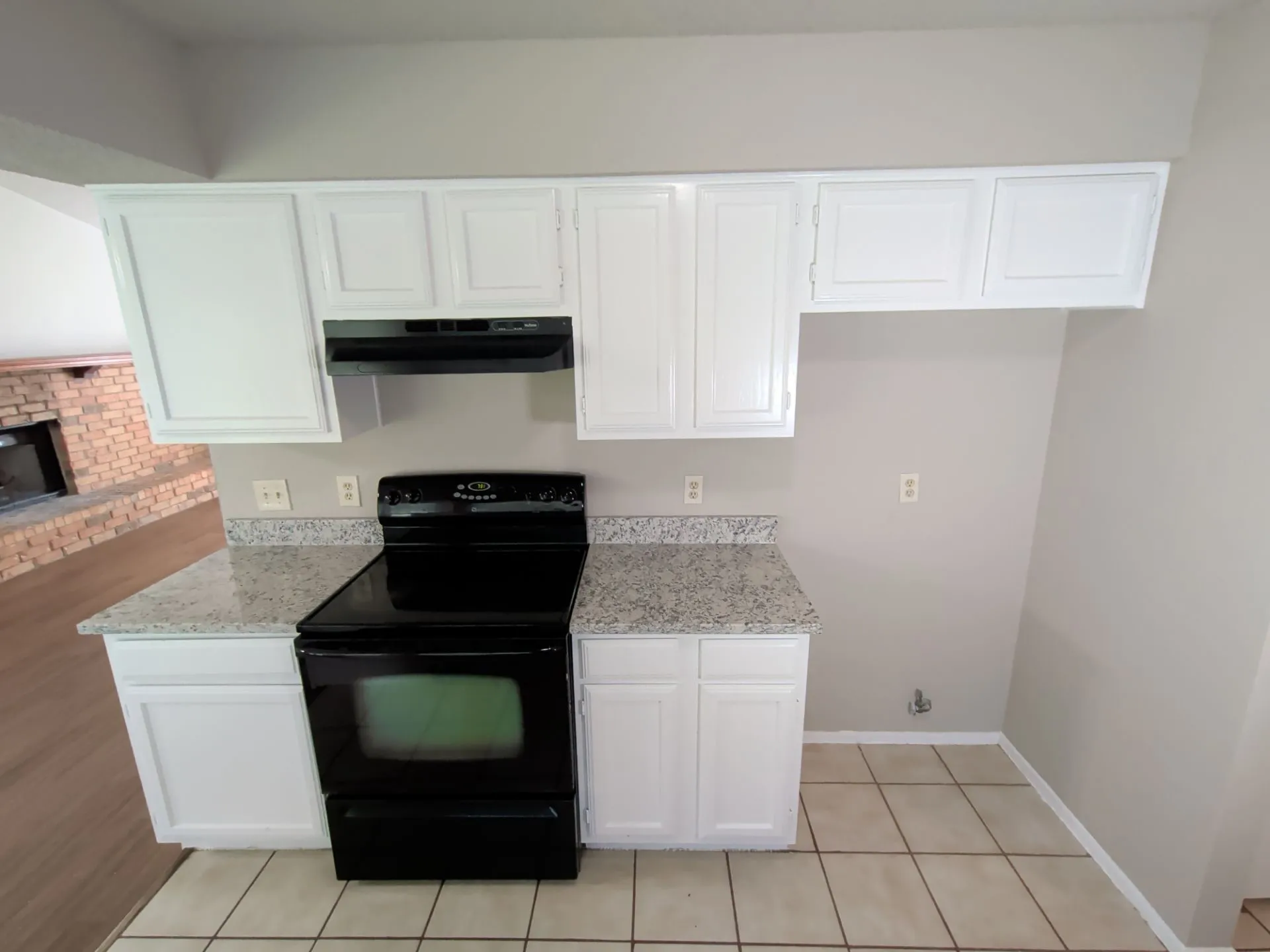 Single Family Residence For Sale in Tarrant County , 1703 Chittam Drive, Euless, Texas 76039, 3 Bedroom, 2 Bathroom, 2 Garage spaces, 1,523 Sqft, built in 1983, Price $365,000, mls#21336454, Real Estate Agent in Euless, Homes For Sale in Tarrant county, Homes For Sale in Euless, Realtor in Euless Texas, Real Estate Brokerage Independent Realty Texas, Luminita Cordes Realtor