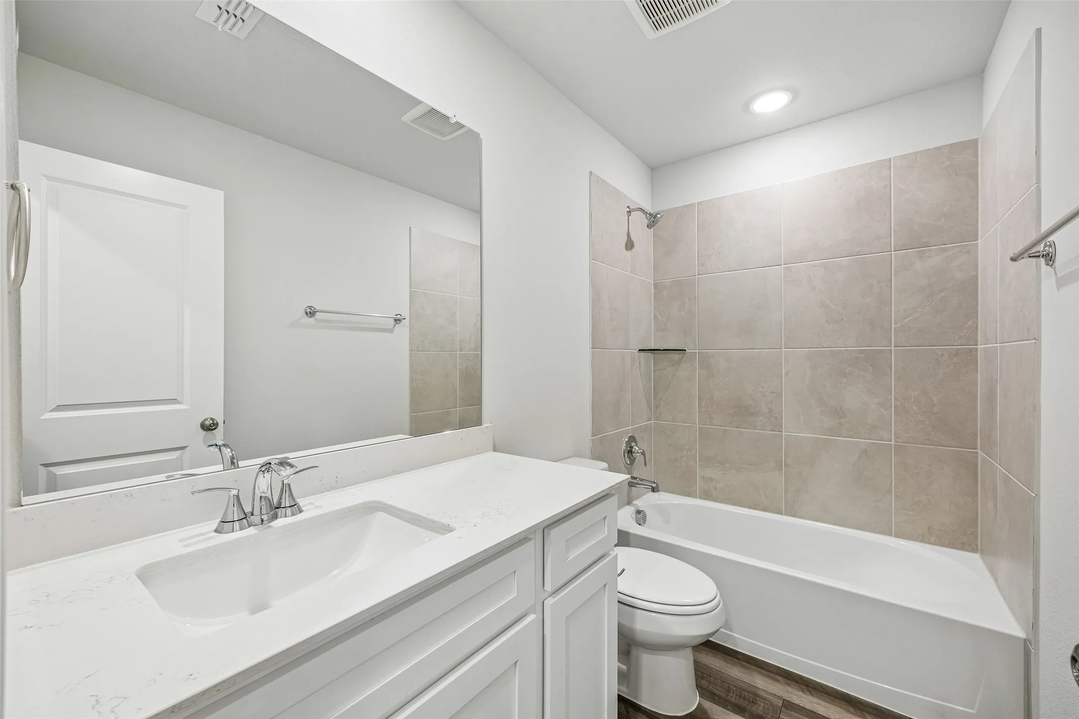 Single Family Residence For Sale in Kaufman County , 1814 Acosta Drive, Forney, Texas 75126, 4 Bedroom, 3 Bathroom, 2 Garage spaces, 1,991 Sqft, built in 2025, mls#21336979, Real Estate Agent in Forney, Homes For Sale in Kaufman county, Homes For Sale in Forney, Realtor in Forney Texas, Real Estate Brokerage Independent Realty Texas, Luminita Cordes Realtor