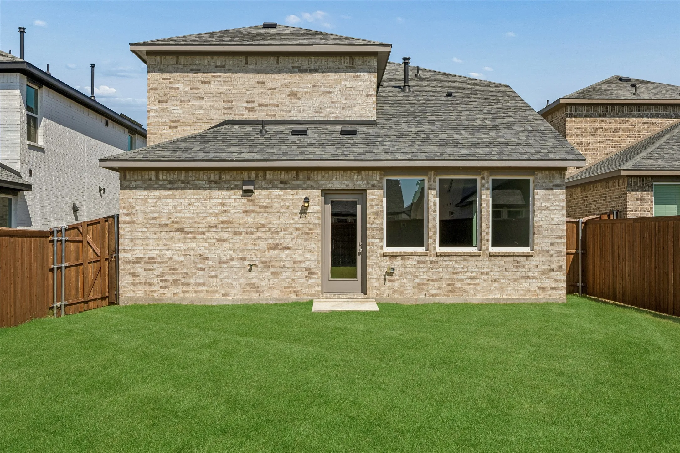 Single Family Residence For Sale in Kaufman County , 1814 Acosta Drive, Forney, Texas 75126, 4 Bedroom, 3 Bathroom, 2 Garage spaces, 1,991 Sqft, built in 2025, mls#21336979, Real Estate Agent in Forney, Homes For Sale in Kaufman county, Homes For Sale in Forney, Realtor in Forney Texas, Real Estate Brokerage Independent Realty Texas, Luminita Cordes Realtor