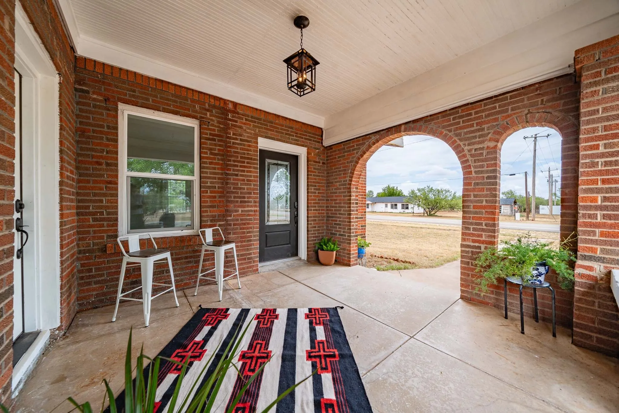 Single Family Residence For Sale in Stonewall County , 305 W Swenson Avenue, Aspermont, Texas 79502, 2 Bedrooms, 2 Bathrooms, 2 Garage spaces, 2,053 Sqft, built in 1940, Price $194,900, mls#21336853, Real Estate Agent in Aspermont, Homes For Sale in Stonewall county, Homes For Sale in Aspermont, Realtor in Aspermont Texas, Real Estate Brokerage Independent Realty Texas, Luminita Cordes Realtor