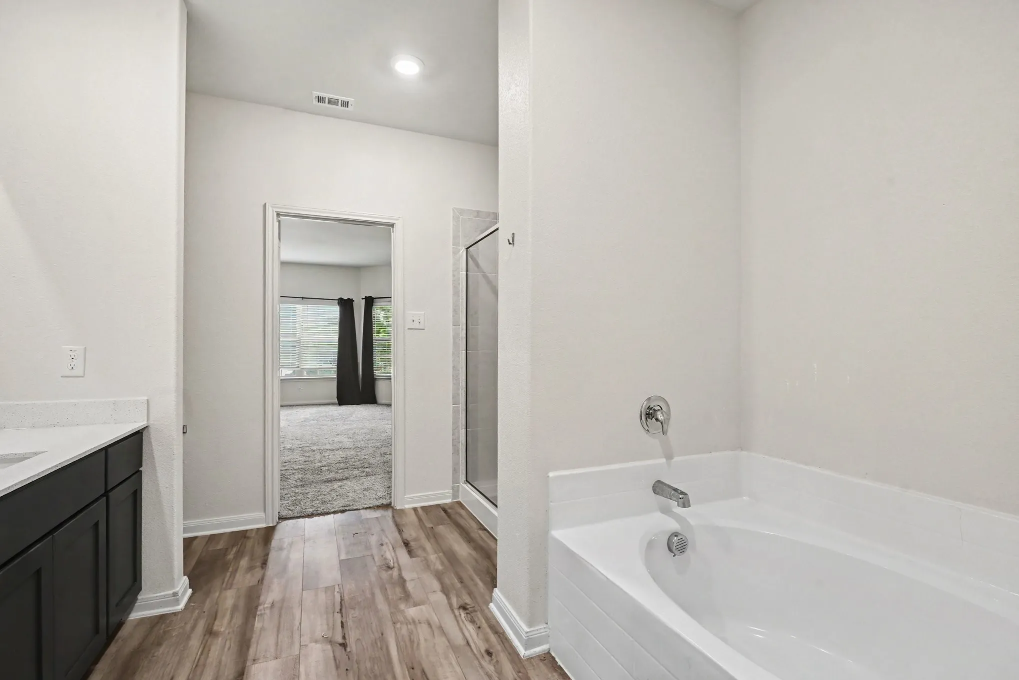 Single Family Residence For Sale in Tarrant County , 8512 Buck Mountain Pass, Fort Worth, Texas 76179, 4 Bedroom, 3 Bathroom, 2 Garage spaces, 2,131 Sqft, built in 2020, mls#21336647, Real Estate Agent in Fort Worth, Homes For Sale in Tarrant county, Homes For Sale in Fort Worth, Realtor in Fort Worth Texas, Real Estate Brokerage Independent Realty Texas, Luminita Cordes Realtor