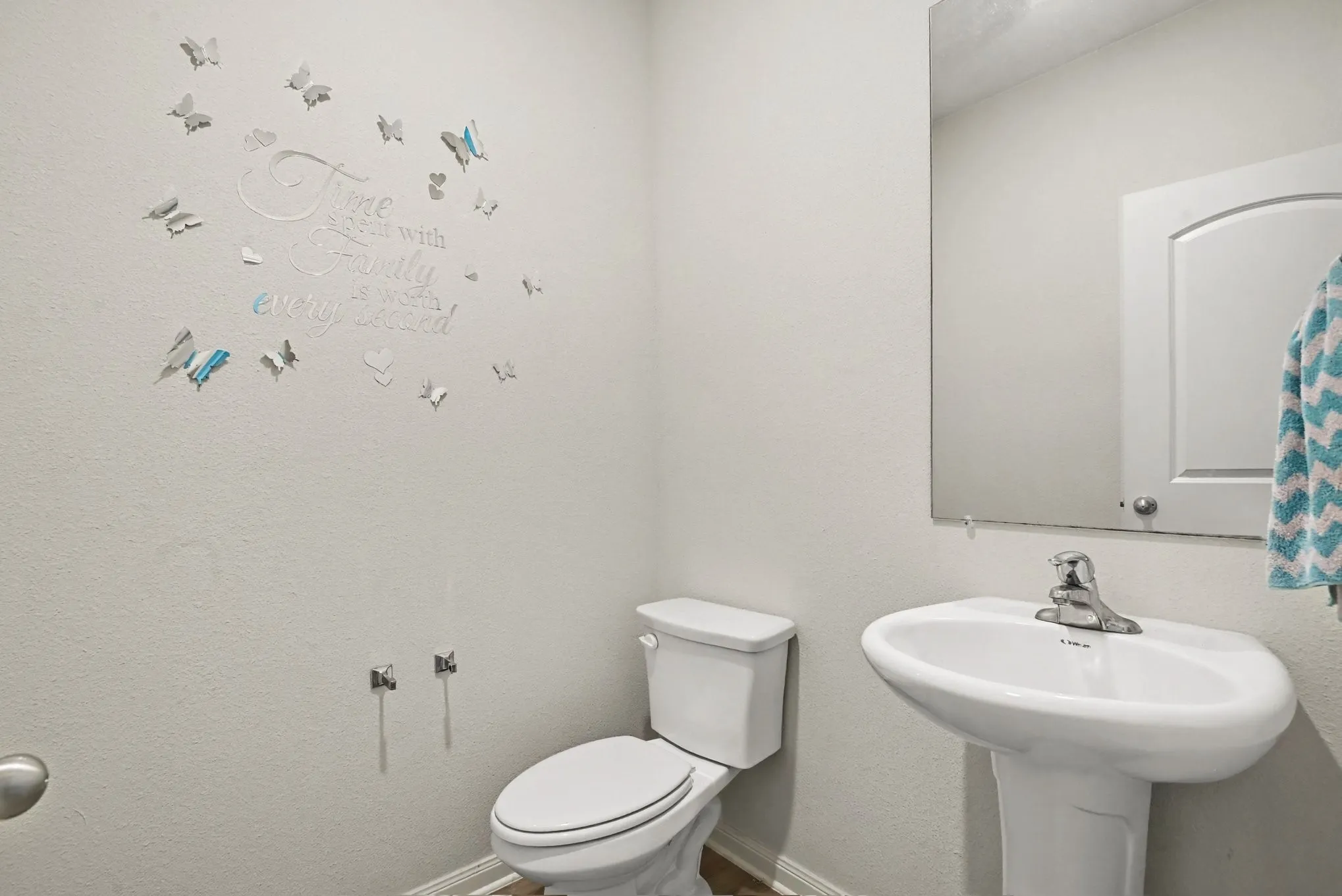 Single Family Residence For Sale in Tarrant County , 8512 Buck Mountain Pass, Fort Worth, Texas 76179, 4 Bedroom, 3 Bathroom, 2 Garage spaces, 2,131 Sqft, built in 2020, mls#21336647, Real Estate Agent in Fort Worth, Homes For Sale in Tarrant county, Homes For Sale in Fort Worth, Realtor in Fort Worth Texas, Real Estate Brokerage Independent Realty Texas, Luminita Cordes Realtor
