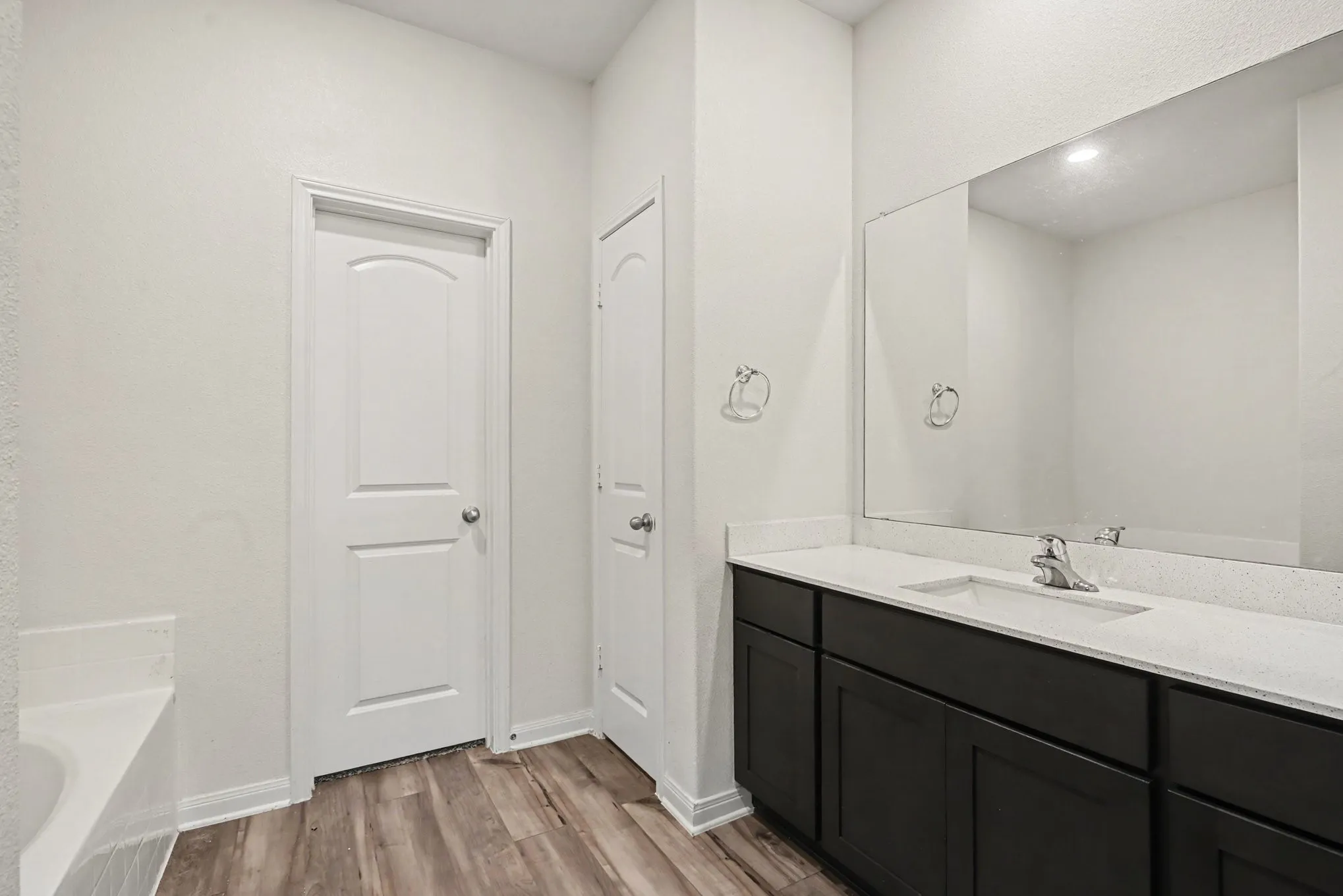 Single Family Residence For Sale in Tarrant County , 8512 Buck Mountain Pass, Fort Worth, Texas 76179, 4 Bedroom, 3 Bathroom, 2 Garage spaces, 2,131 Sqft, built in 2020, mls#21336647, Real Estate Agent in Fort Worth, Homes For Sale in Tarrant county, Homes For Sale in Fort Worth, Realtor in Fort Worth Texas, Real Estate Brokerage Independent Realty Texas, Luminita Cordes Realtor
