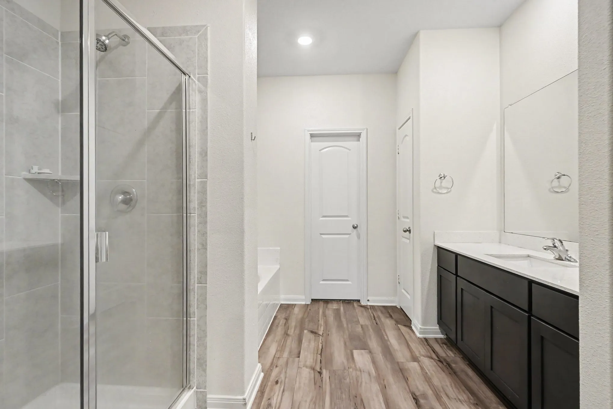 Single Family Residence For Sale in Tarrant County , 8512 Buck Mountain Pass, Fort Worth, Texas 76179, 4 Bedroom, 3 Bathroom, 2 Garage spaces, 2,131 Sqft, built in 2020, mls#21336647, Real Estate Agent in Fort Worth, Homes For Sale in Tarrant county, Homes For Sale in Fort Worth, Realtor in Fort Worth Texas, Real Estate Brokerage Independent Realty Texas, Luminita Cordes Realtor