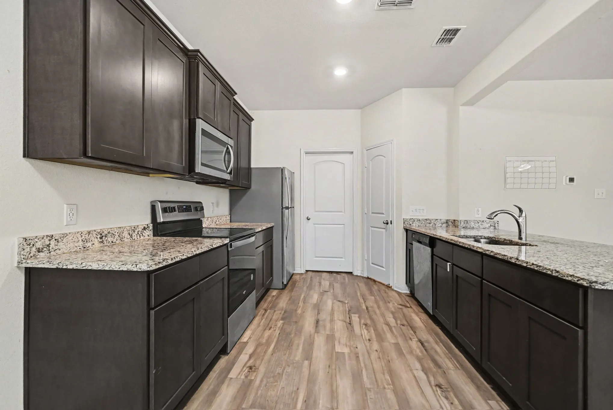 Single Family Residence For Sale in Tarrant County , 8512 Buck Mountain Pass, Fort Worth, Texas 76179, 4 Bedroom, 3 Bathroom, 2 Garage spaces, 2,131 Sqft, built in 2020, mls#21336647, Real Estate Agent in Fort Worth, Homes For Sale in Tarrant county, Homes For Sale in Fort Worth, Realtor in Fort Worth Texas, Real Estate Brokerage Independent Realty Texas, Luminita Cordes Realtor