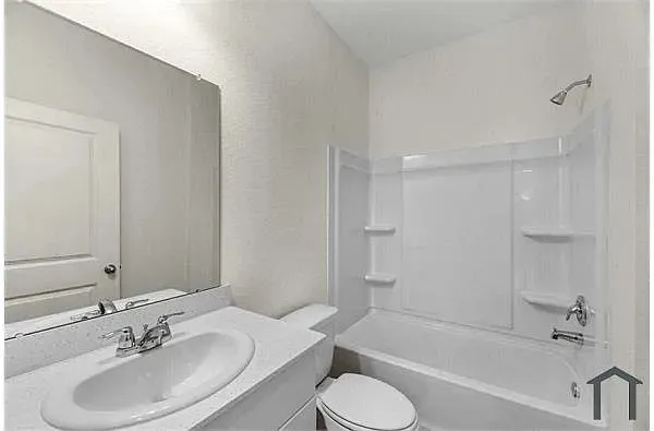 Single Family Residence For Rent in Tarrant County , 4925 Mc Coy Drive, Fort Worth, Texas 76179, 4 Bedrooms, 2 Bathrooms, 2 Garage spaces, 1,912 Sqft, built in 2025, Price $3,300, mls#21336985, Real Estate Agent in Fort Worth, Homes For Rent in Tarrant county, Homes For Rent in Fort Worth, Realtor in Fort Worth Texas, Real Estate Brokerage Independent Realty Texas, Luminita Cordes Realtor