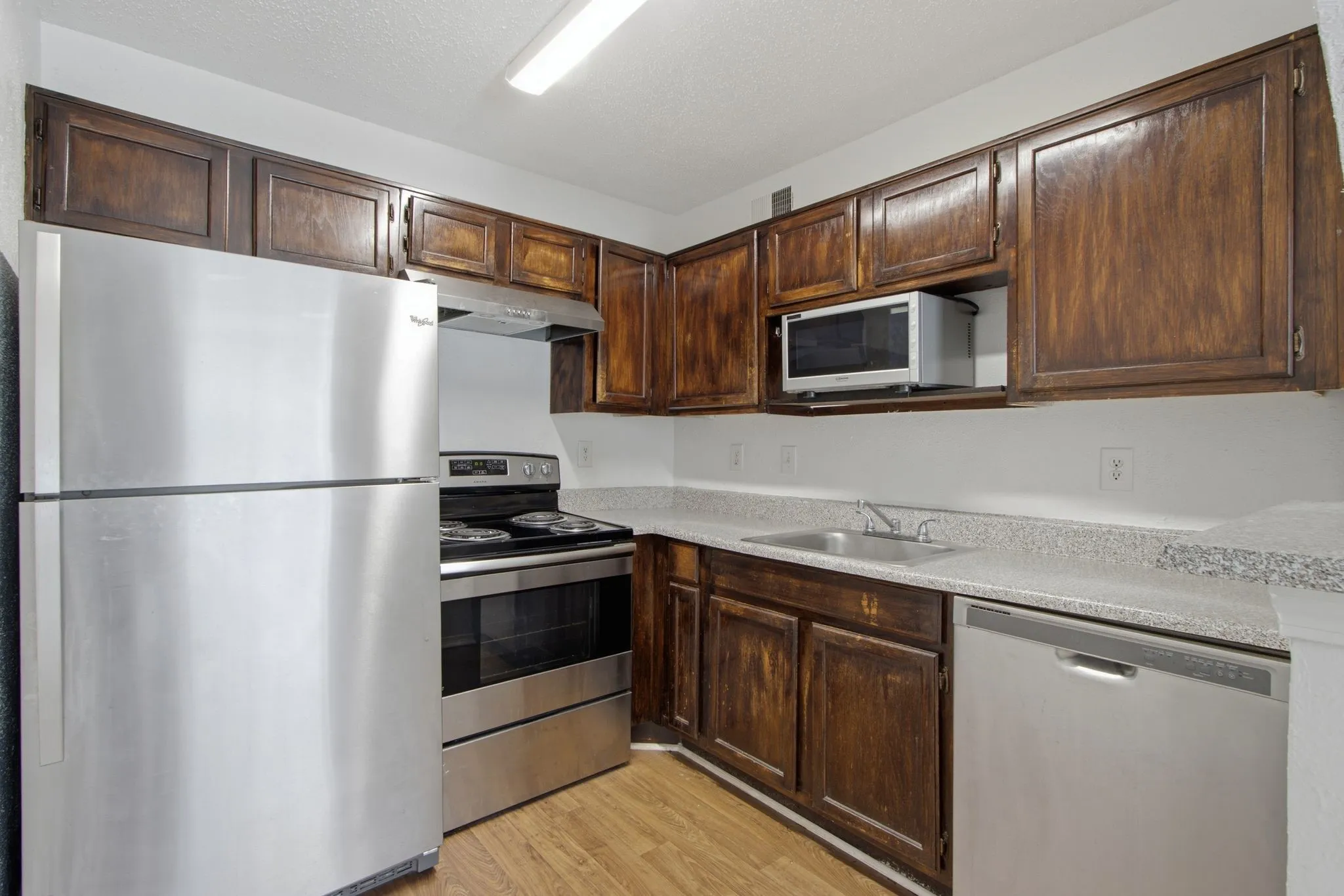 Condominium For Sale in Collin County , 18333 Roehampton Drive 1323, Dallas, Texas 75252, 1 Bedroom, 1 Bathroom, Garage spaces, 448 Sqft, built in 1985, mls#21336036, Real Estate Agent in Dallas, Homes For Sale in Collin county, Homes For Sale in Dallas, Realtor in Dallas Texas, Real Estate Brokerage Independent Realty Texas, Luminita Cordes Realtor