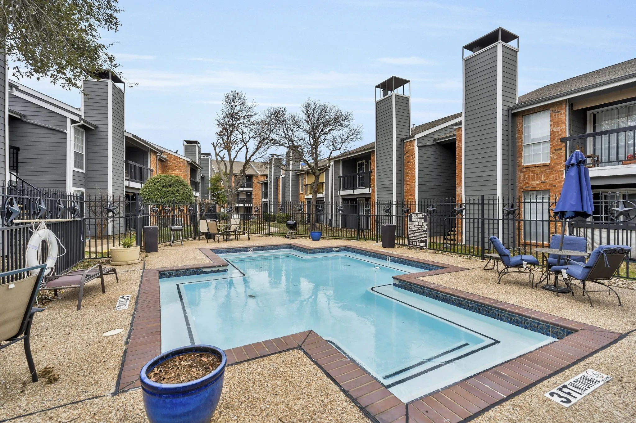 Condominium For Sale in Collin County , 18333 Roehampton Drive 1323, Dallas, Texas 75252, 1 Bedroom, 1 Bathroom, Garage spaces, 448 Sqft, built in 1985, mls#21336036, Real Estate Agent in Dallas, Homes For Sale in Collin county, Homes For Sale in Dallas, Realtor in Dallas Texas, Real Estate Brokerage Independent Realty Texas, Luminita Cordes Realtor