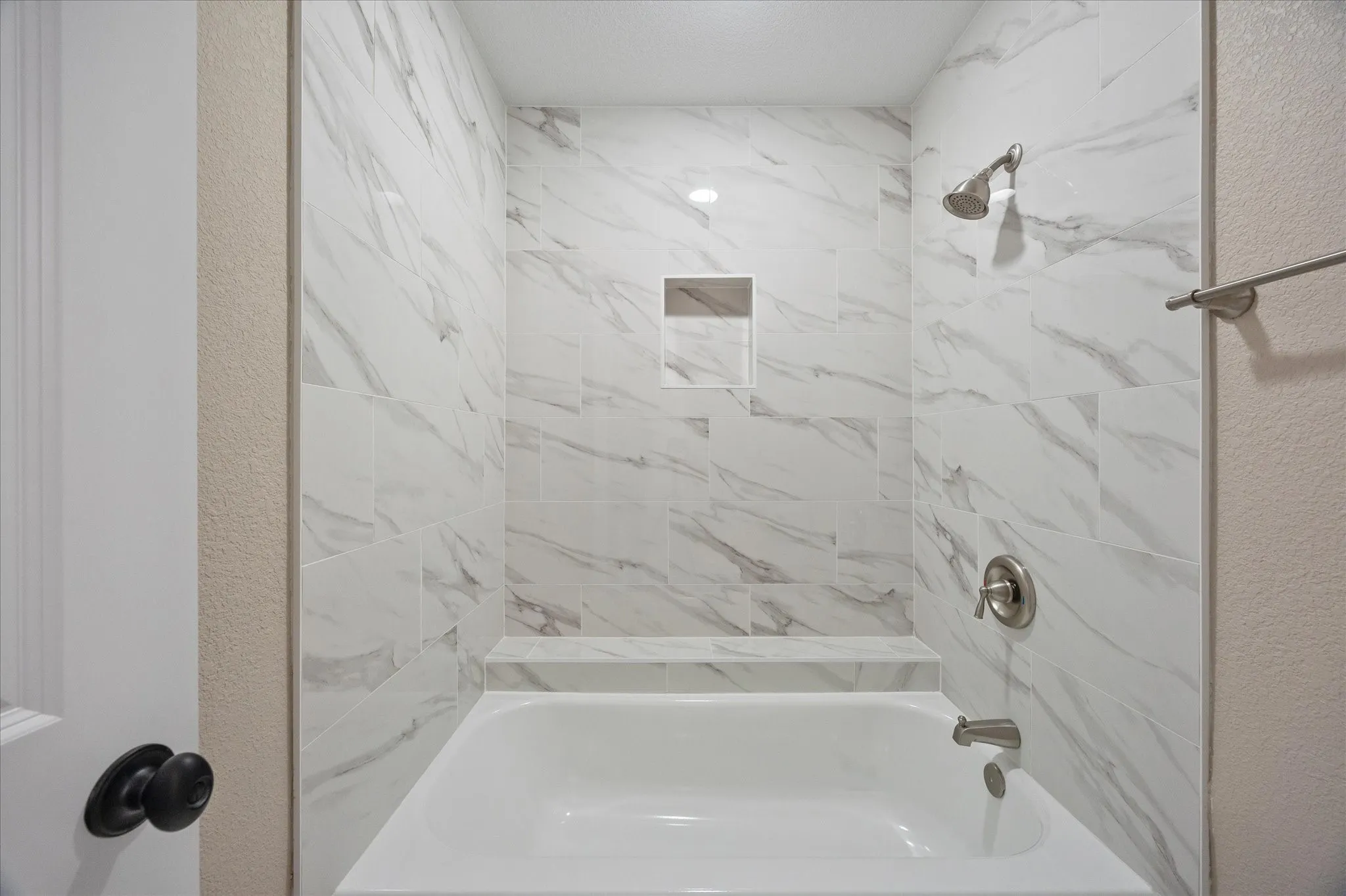 Condominium For Rent in Rockwall County , 1041 Signal Ridge Place, Rockwall, Texas 75032, 2 Bedroom, 2 Bathroom, Garage spaces, 1,155 Sqft, built in 1984, mls#21336531, Real Estate Agent in Rockwall, Homes For Rent in Rockwall county, Homes For Rent in Rockwall, Realtor in Rockwall Texas, Real Estate Brokerage Independent Realty Texas, Luminita Cordes Realtor