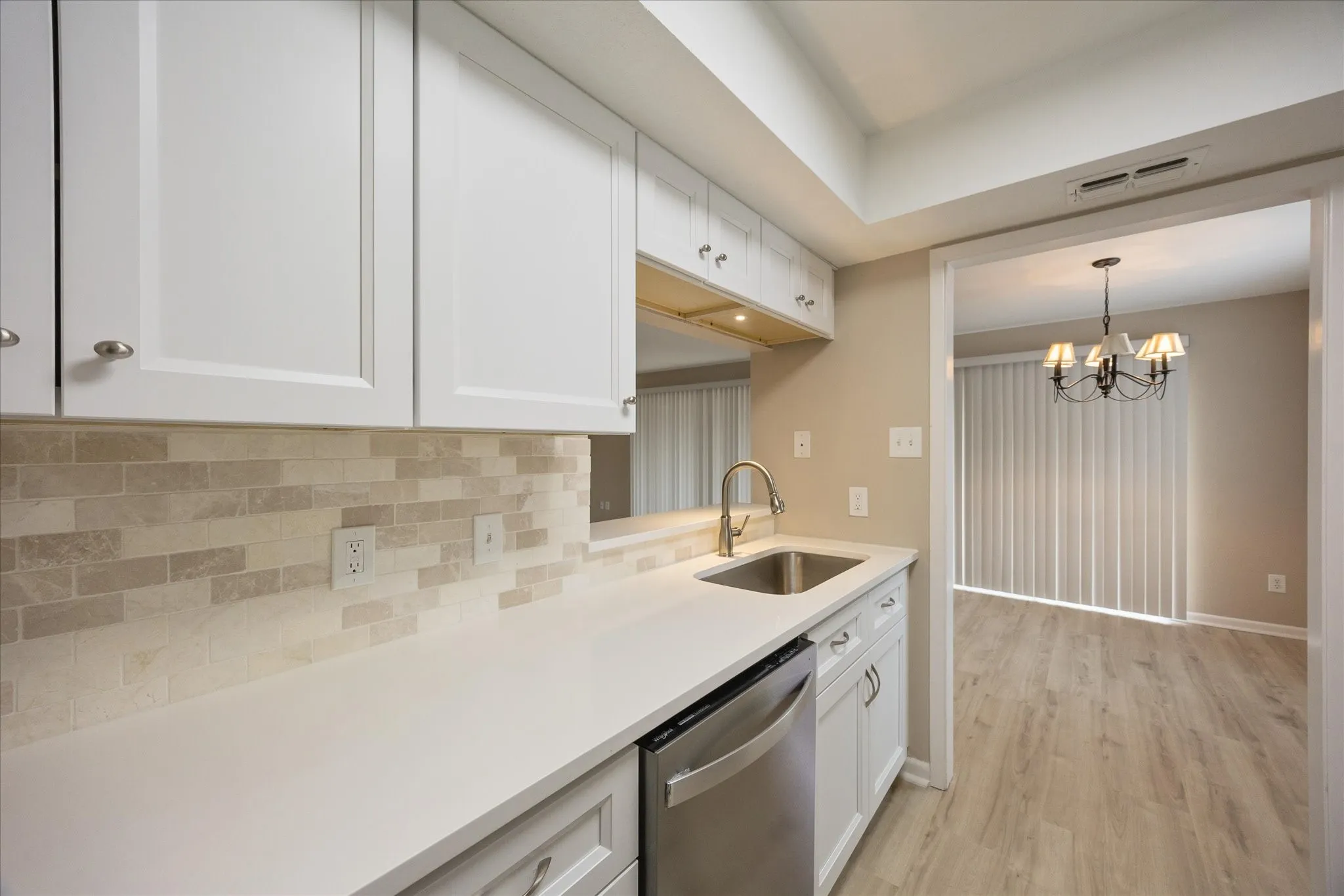Condominium For Rent in Rockwall County , 1041 Signal Ridge Place, Rockwall, Texas 75032, 2 Bedroom, 2 Bathroom, Garage spaces, 1,155 Sqft, built in 1984, mls#21336531, Real Estate Agent in Rockwall, Homes For Rent in Rockwall county, Homes For Rent in Rockwall, Realtor in Rockwall Texas, Real Estate Brokerage Independent Realty Texas, Luminita Cordes Realtor