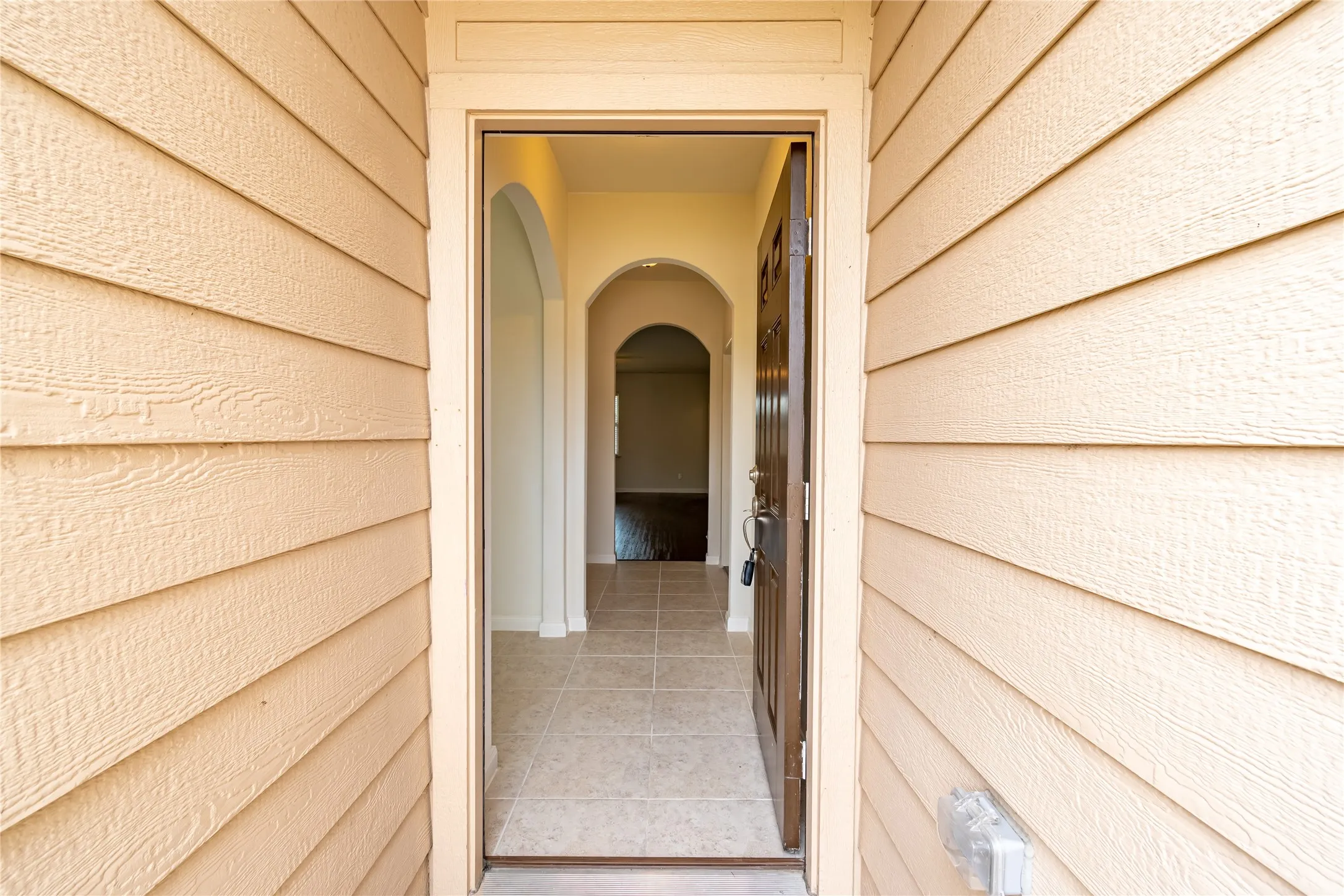 Single Family Residence For Rent in Collin County , 1911 Hot Springs Way, Princeton, Texas 75407, 3 Bedroom, 2 Bathroom, 2 Garage spaces, 1,619 Sqft, built in 2018, mls#21335502, Real Estate Agent in Princeton, Homes For Rent in Collin county, Homes For Rent in Princeton, Realtor in Princeton Texas, Real Estate Brokerage Independent Realty Texas, Luminita Cordes Realtor