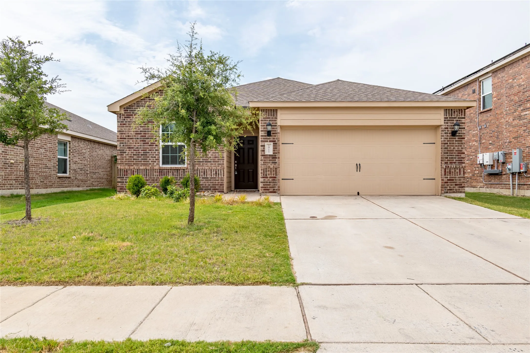 Single Family Residence For Rent in Collin County , 1911 Hot Springs Way, Princeton, Texas 75407, 3 Bedroom, 2 Bathroom, 2 Garage spaces, 1,619 Sqft, built in 2018, mls#21335502, Real Estate Agent in Princeton, Homes For Rent in Collin county, Homes For Rent in Princeton, Realtor in Princeton Texas, Real Estate Brokerage Independent Realty Texas, Luminita Cordes Realtor