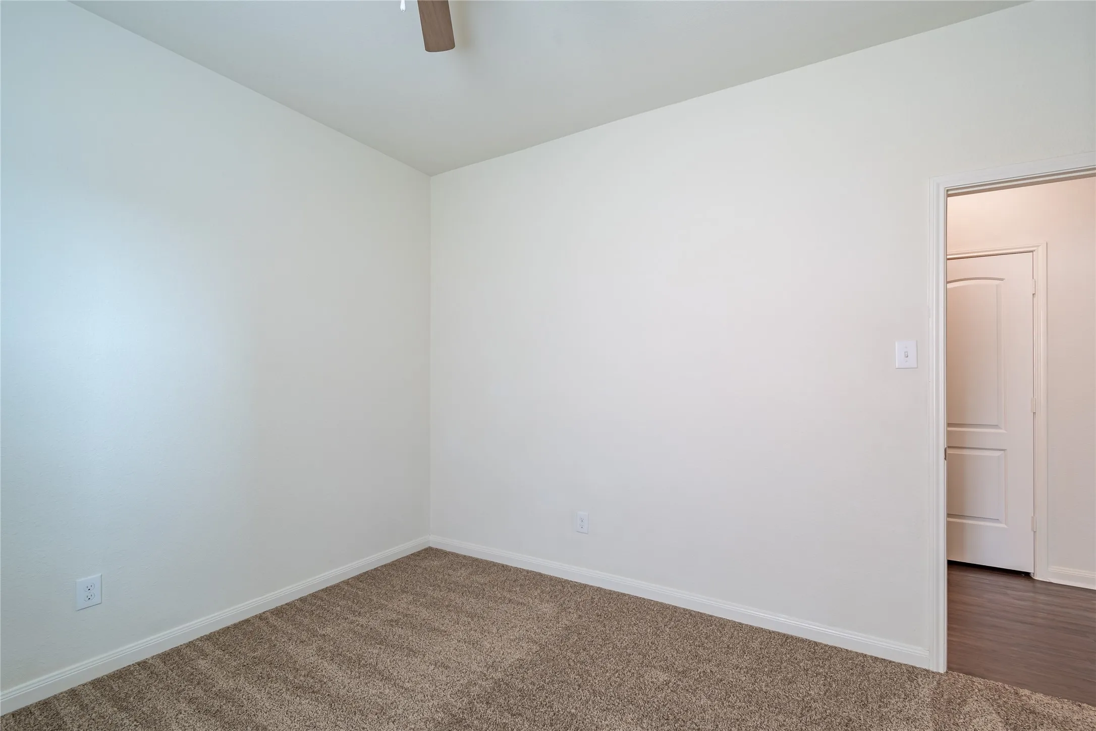 Single Family Residence For Rent in Collin County , 1911 Hot Springs Way, Princeton, Texas 75407, 3 Bedroom, 2 Bathroom, 2 Garage spaces, 1,619 Sqft, built in 2018, mls#21335502, Real Estate Agent in Princeton, Homes For Rent in Collin county, Homes For Rent in Princeton, Realtor in Princeton Texas, Real Estate Brokerage Independent Realty Texas, Luminita Cordes Realtor